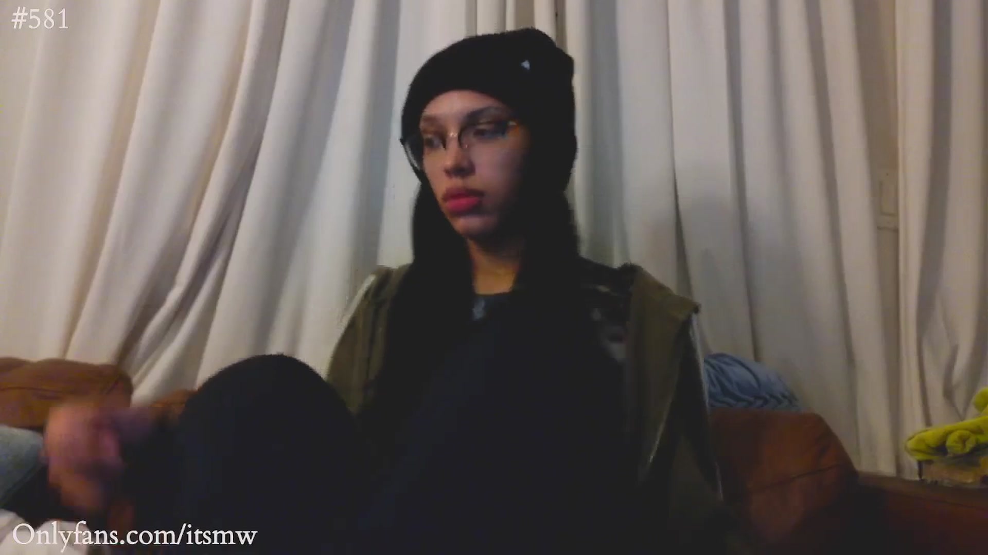 Gallery image thumbnail from Mystywaterz's myfreecams stream on, 10/29/2025, 10:01 image 16 of 20
