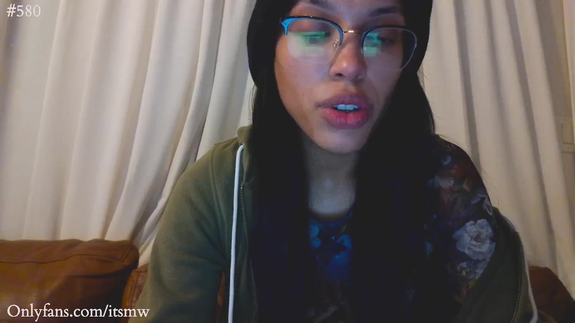 Gallery image thumbnail from Mystywaterz's myfreecams stream on, 10/29/2025, 10:01 image 5 of 20
