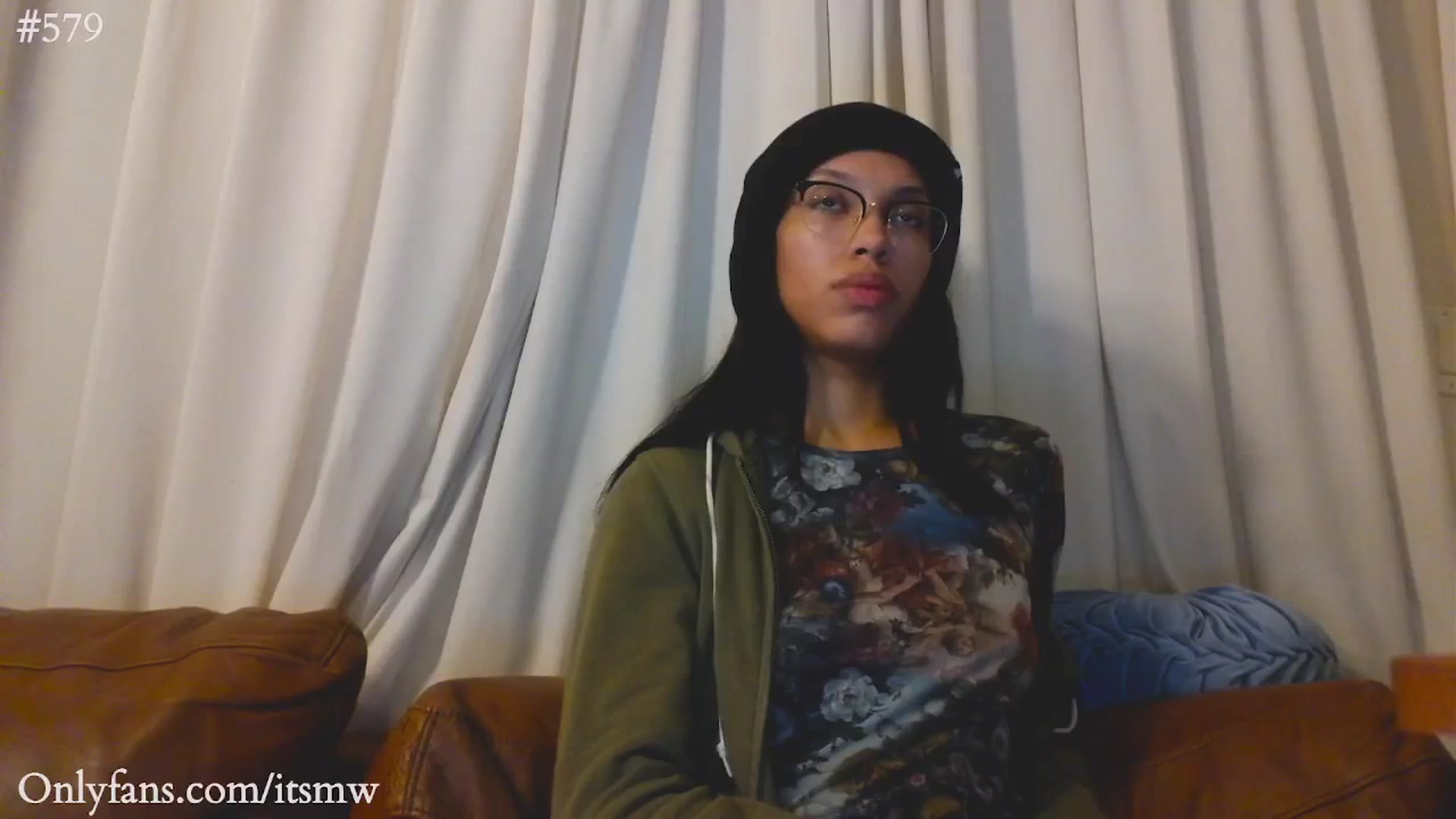 Gallery image thumbnail from Mystywaterz's myfreecams stream on, 10/29/2025, 10:01 image 2 of 20