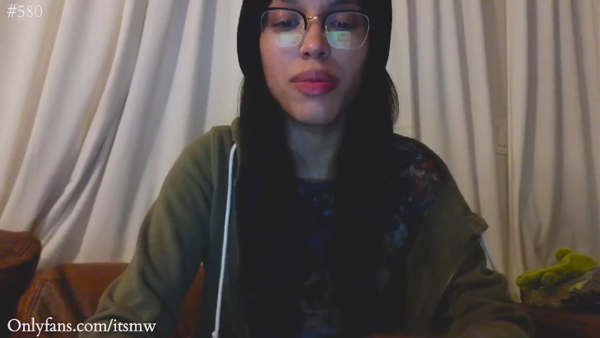 Gallery image thumbnail from Mystywaterz's myfreecams stream on, 10/29/2025, 10:01 image 13 of 20
