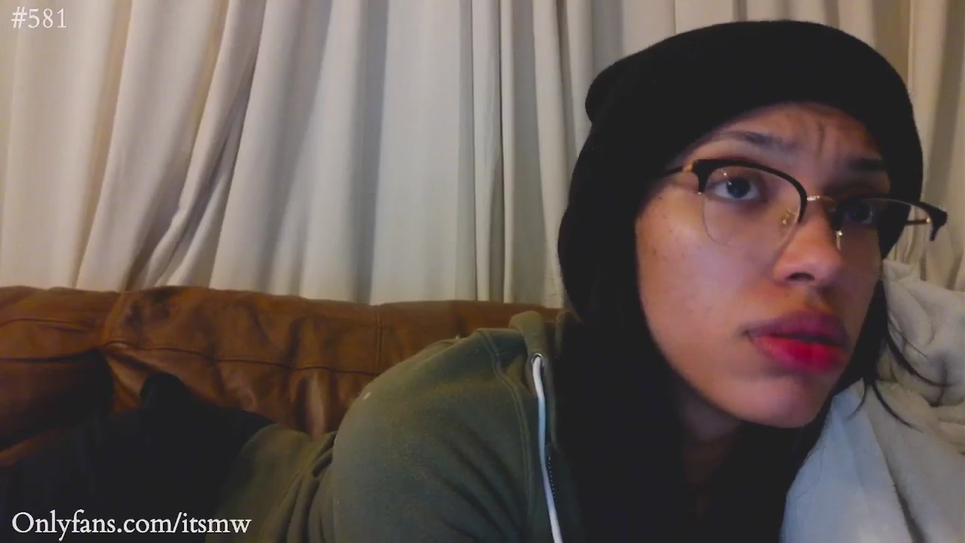 Gallery image thumbnail from Mystywaterz's myfreecams stream on, 10/29/2025, 10:01 image 17 of 20