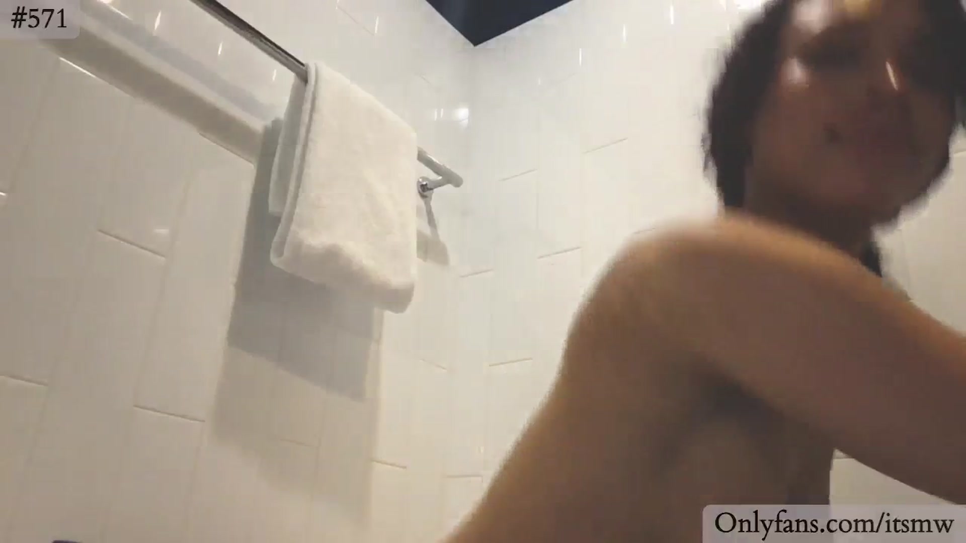 Gallery image thumbnail from Mystywaterz's myfreecams stream on, 02/19/2026, 24:19 image 16 of 20