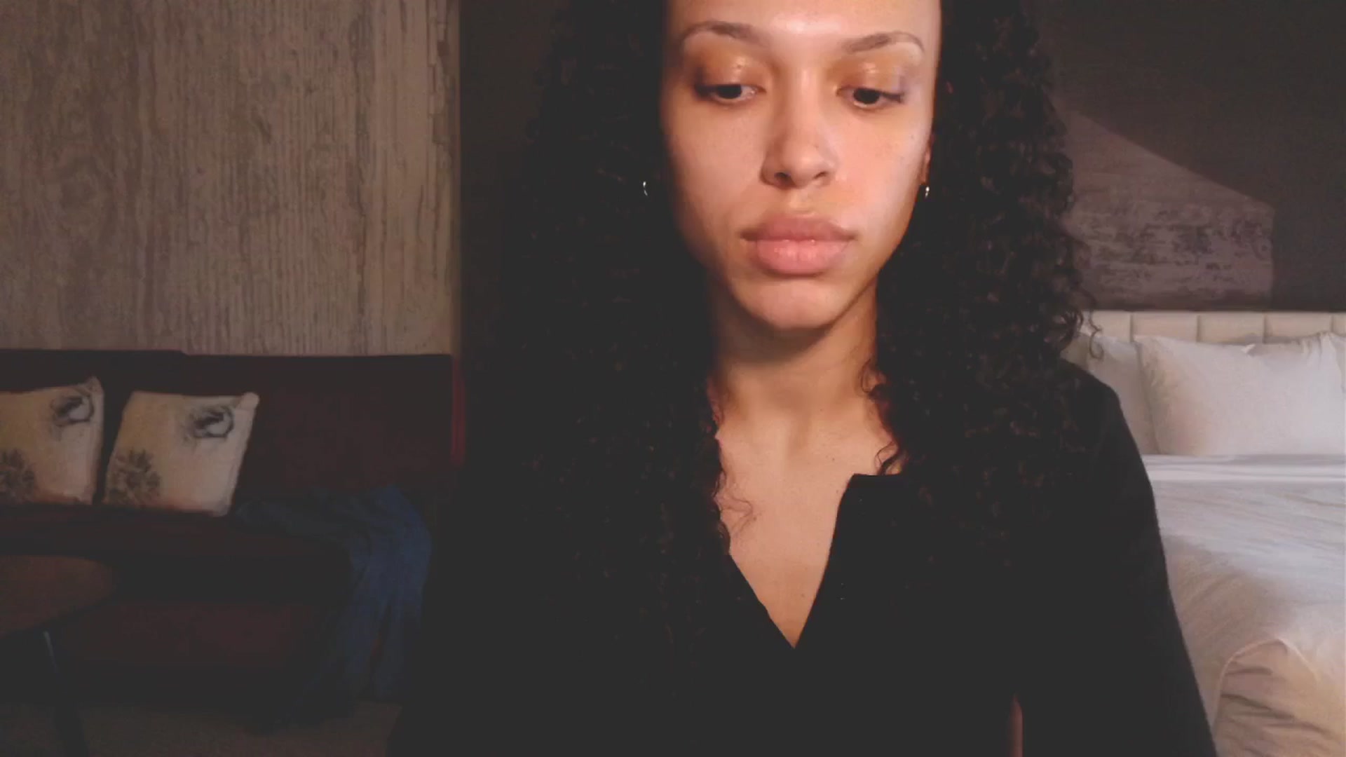 Gallery image thumbnail from Mystywaterz's myfreecams stream on, 03/09/2026, 24:00 image 4 of 20