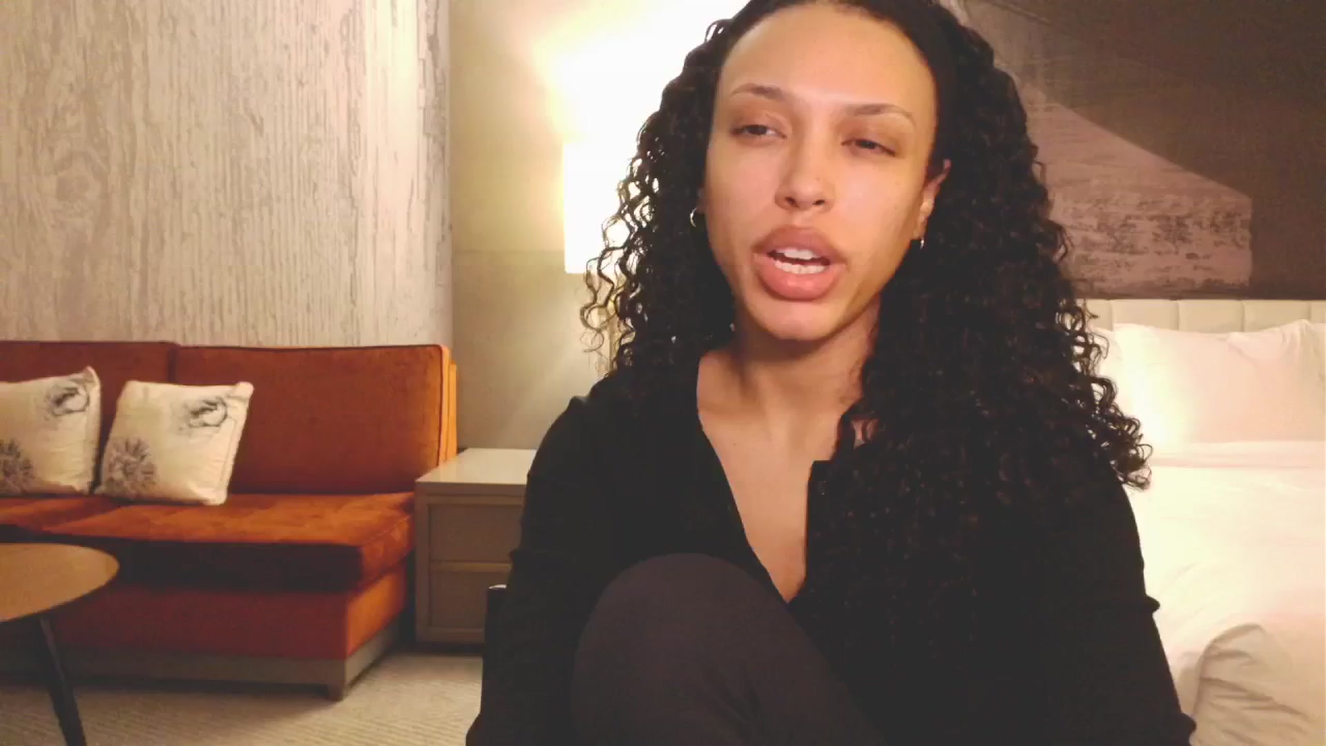 Gallery image thumbnail from Mystywaterz's myfreecams stream on, 03/09/2026, 24:58 image 6 of 20