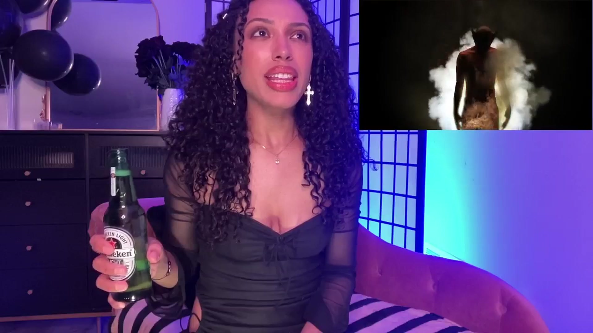 Gallery image thumbnail from Mystywaterz's myfreecams stream on, 03/22/2026, 02:43 image 7 of 20