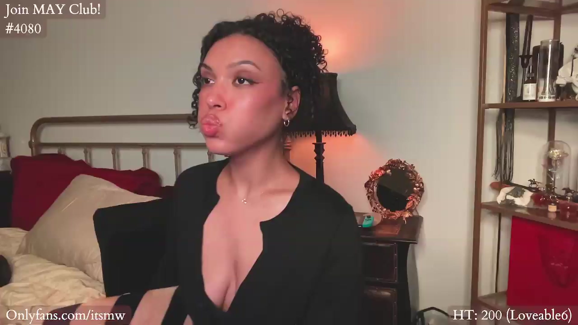 Gallery image thumbnail from Mystywaterz's myfreecams stream on, 05/20/2026, 08:33 image 17 of 20