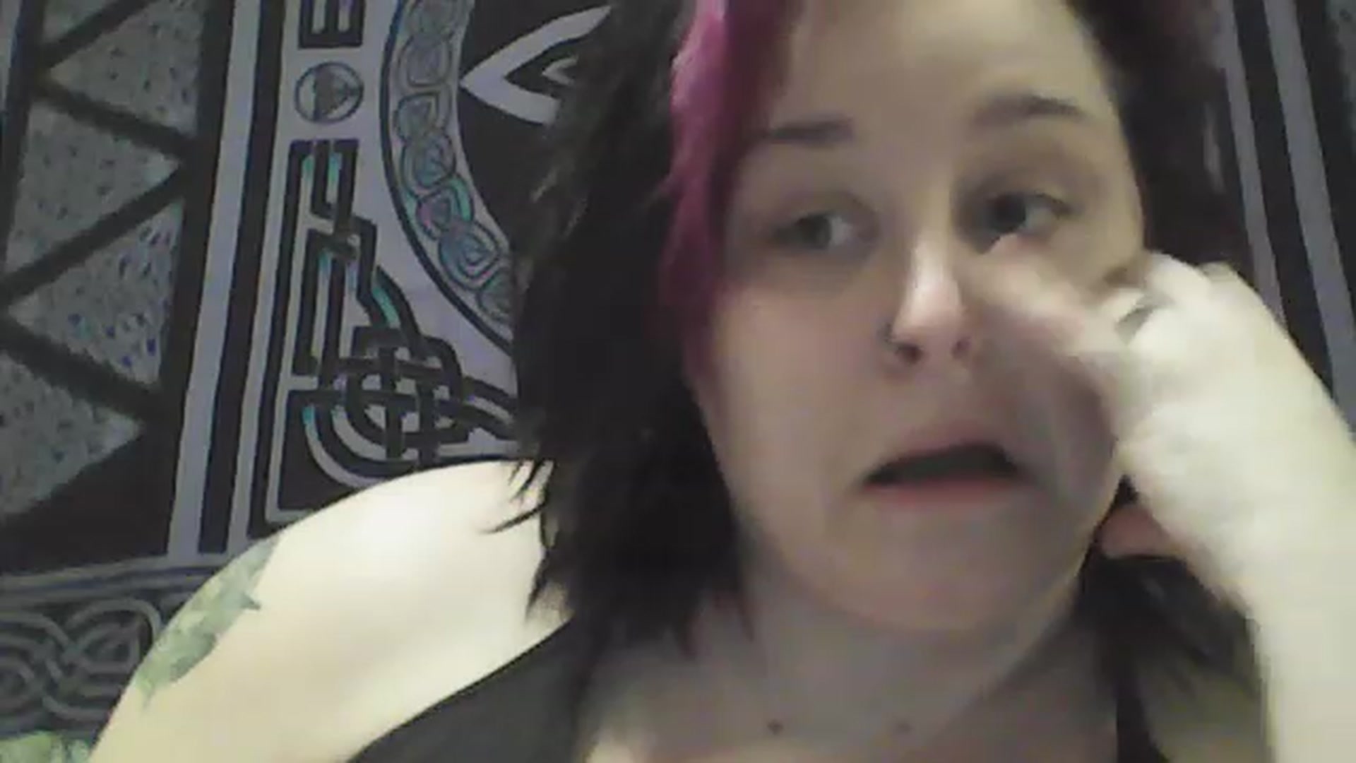 Gallery image thumbnail from MzDiddlezz's myfreecams stream on, 06/30/2023, 07:06 image 15 of 20
