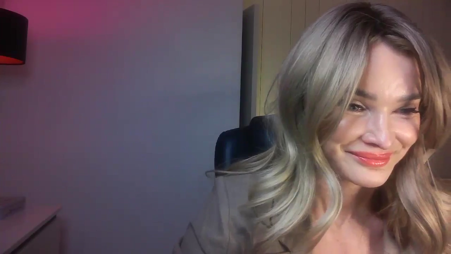 Gallery image thumbnail from Mzmary's myfreecams stream on, 02/10/2025, 01:16 image 11 of 20