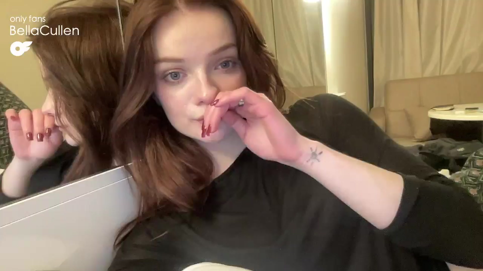 Gallery image thumbnail from N0More's myfreecams stream on, 11/28/2024, 01:51 image 18 of 20
