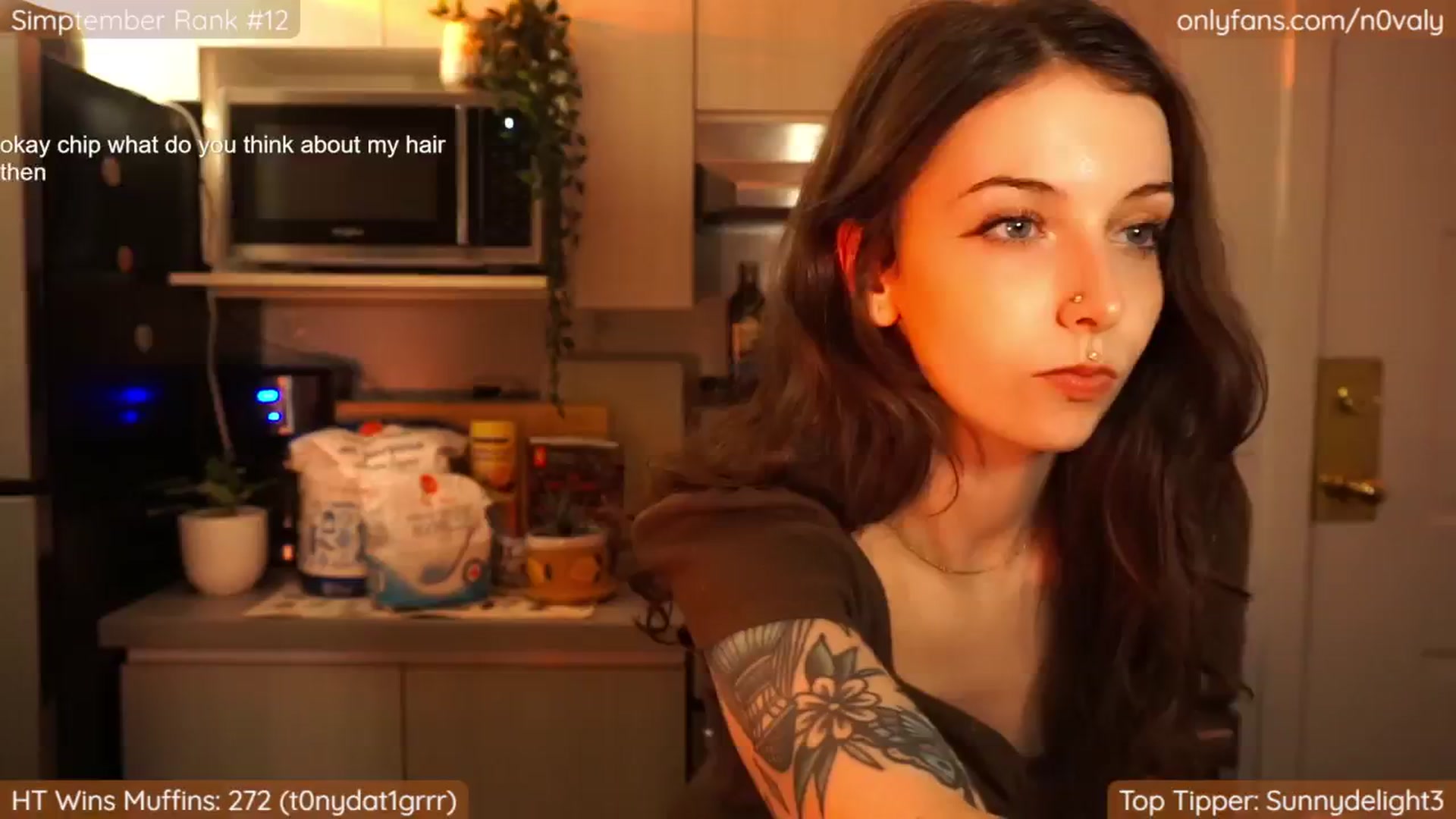 Gallery image thumbnail from N0valy's myfreecams stream on, 09/23/2024, 02:25 image 16 of 20