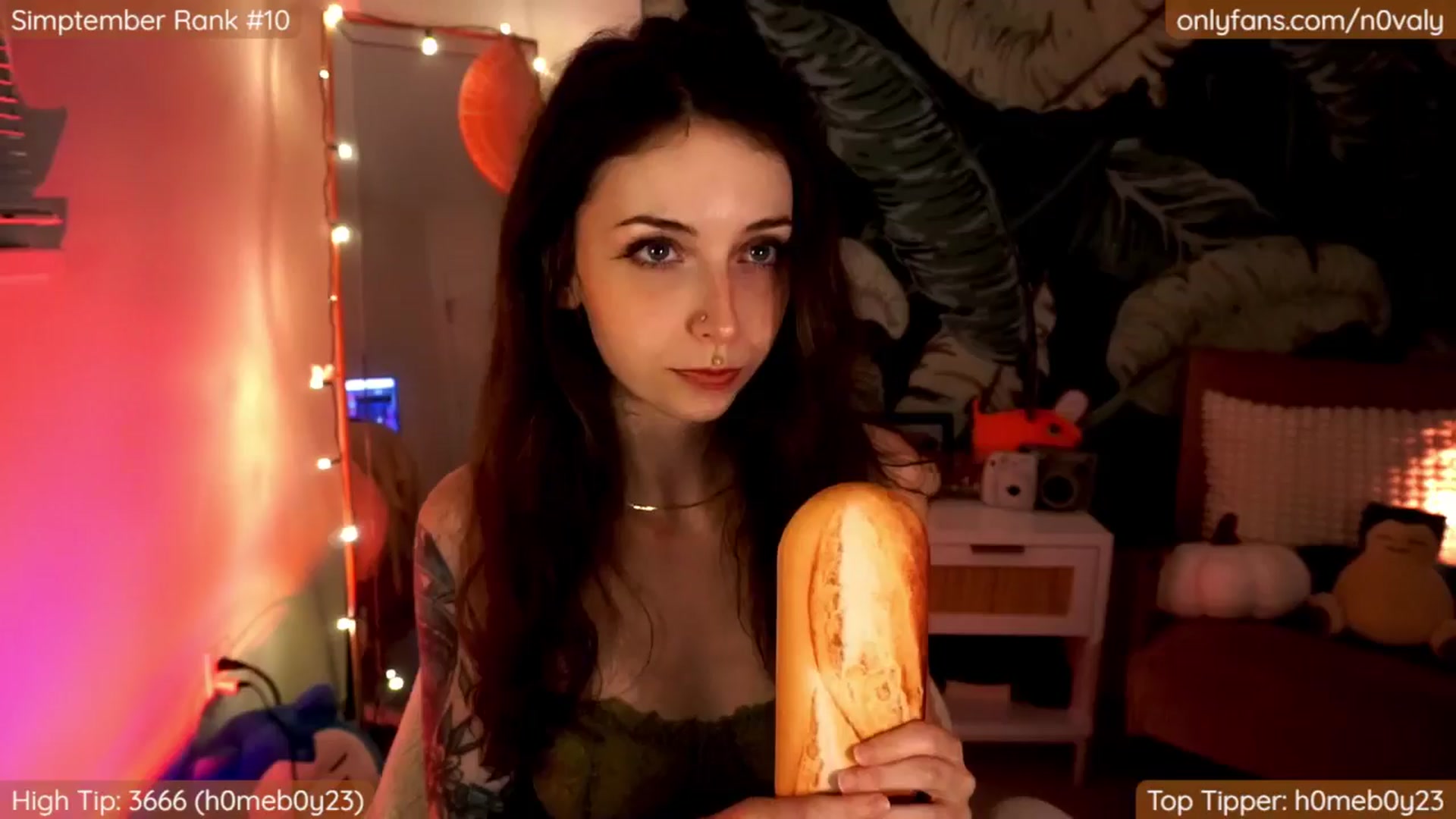 Gallery image thumbnail from N0valy's myfreecams stream on, 09/28/2024, 09:44 image 18 of 20