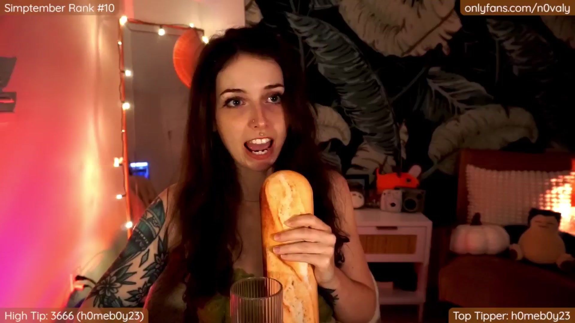 Gallery image thumbnail from N0valy's myfreecams stream on, 09/28/2024, 09:44 image 16 of 20