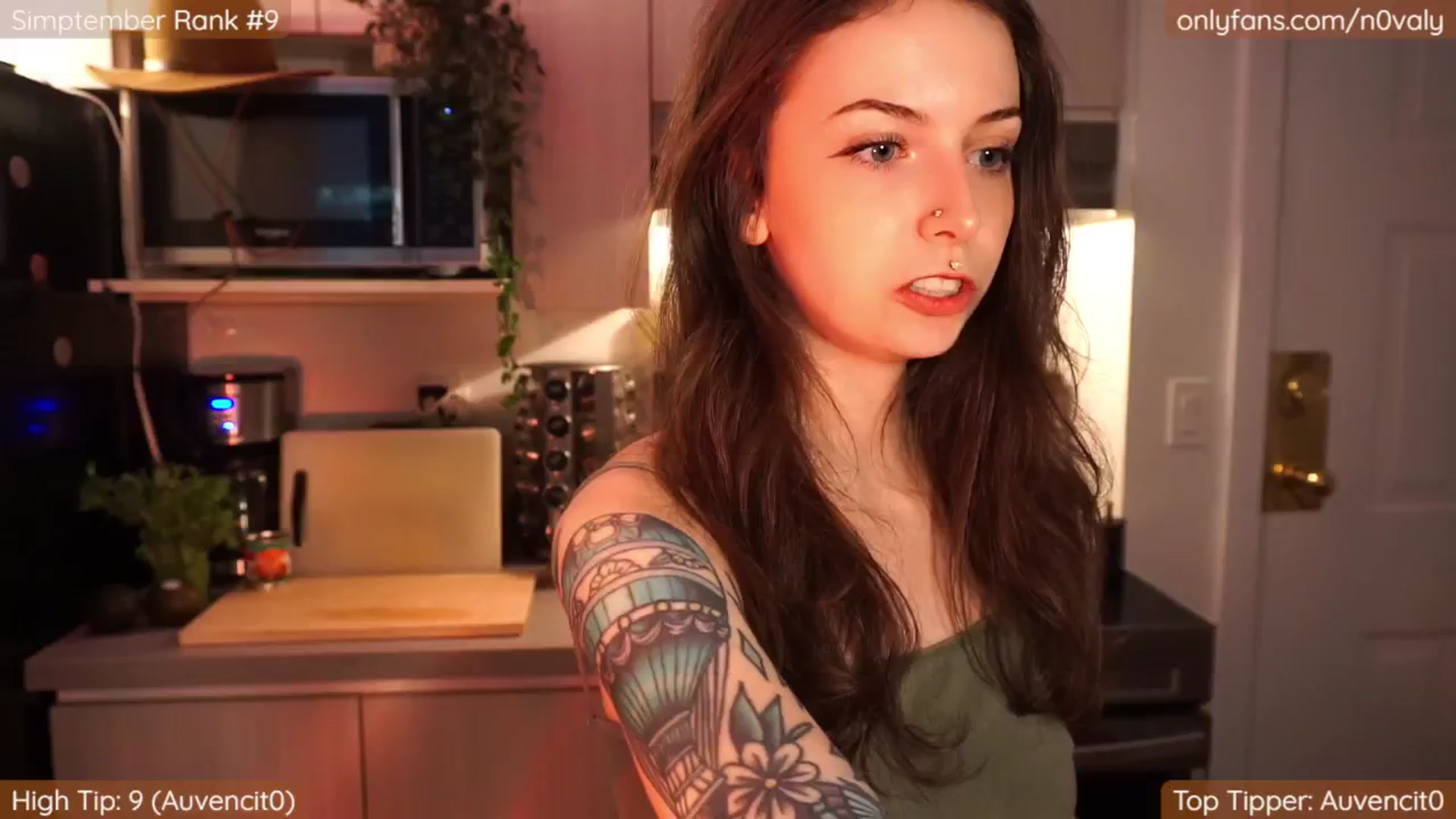 Gallery image thumbnail from N0valy's myfreecams stream on, 09/29/2024, 23:47 image 17 of 20