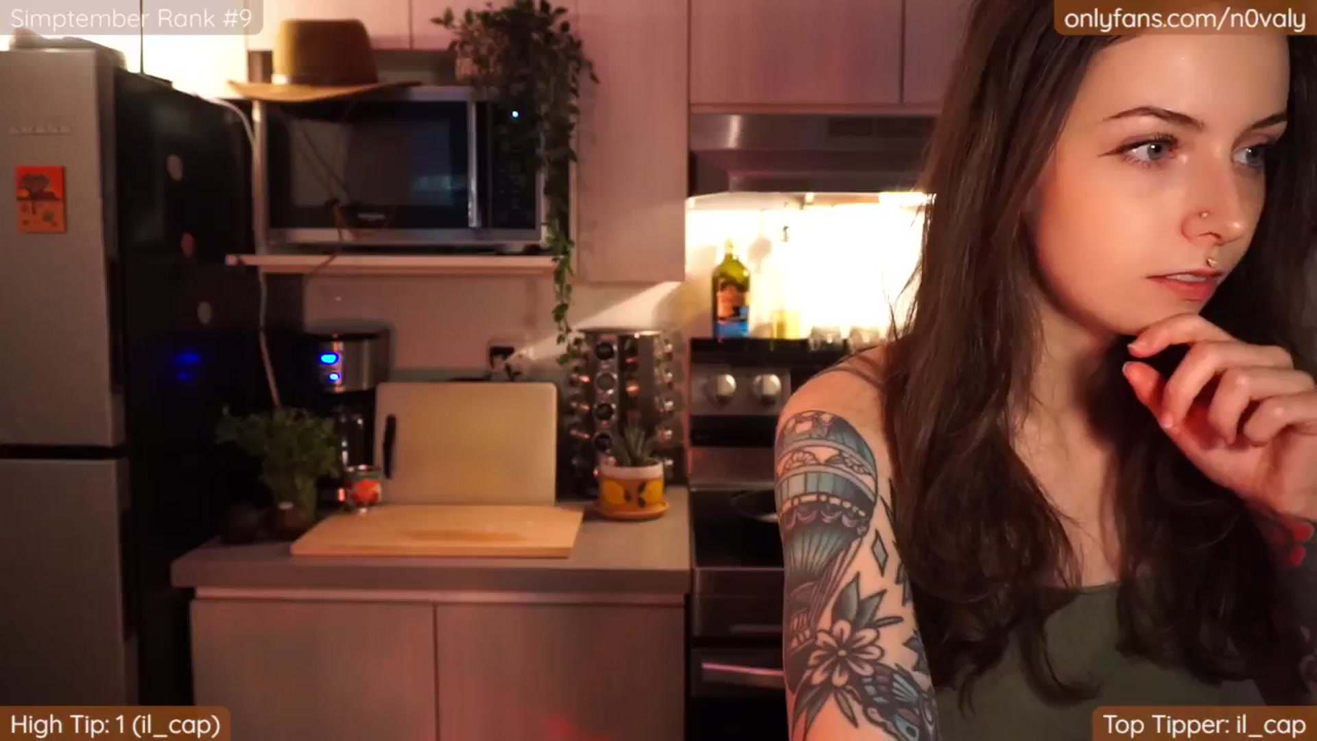 Gallery image thumbnail from N0valy's myfreecams stream on, 09/29/2024, 23:47 image 10 of 20