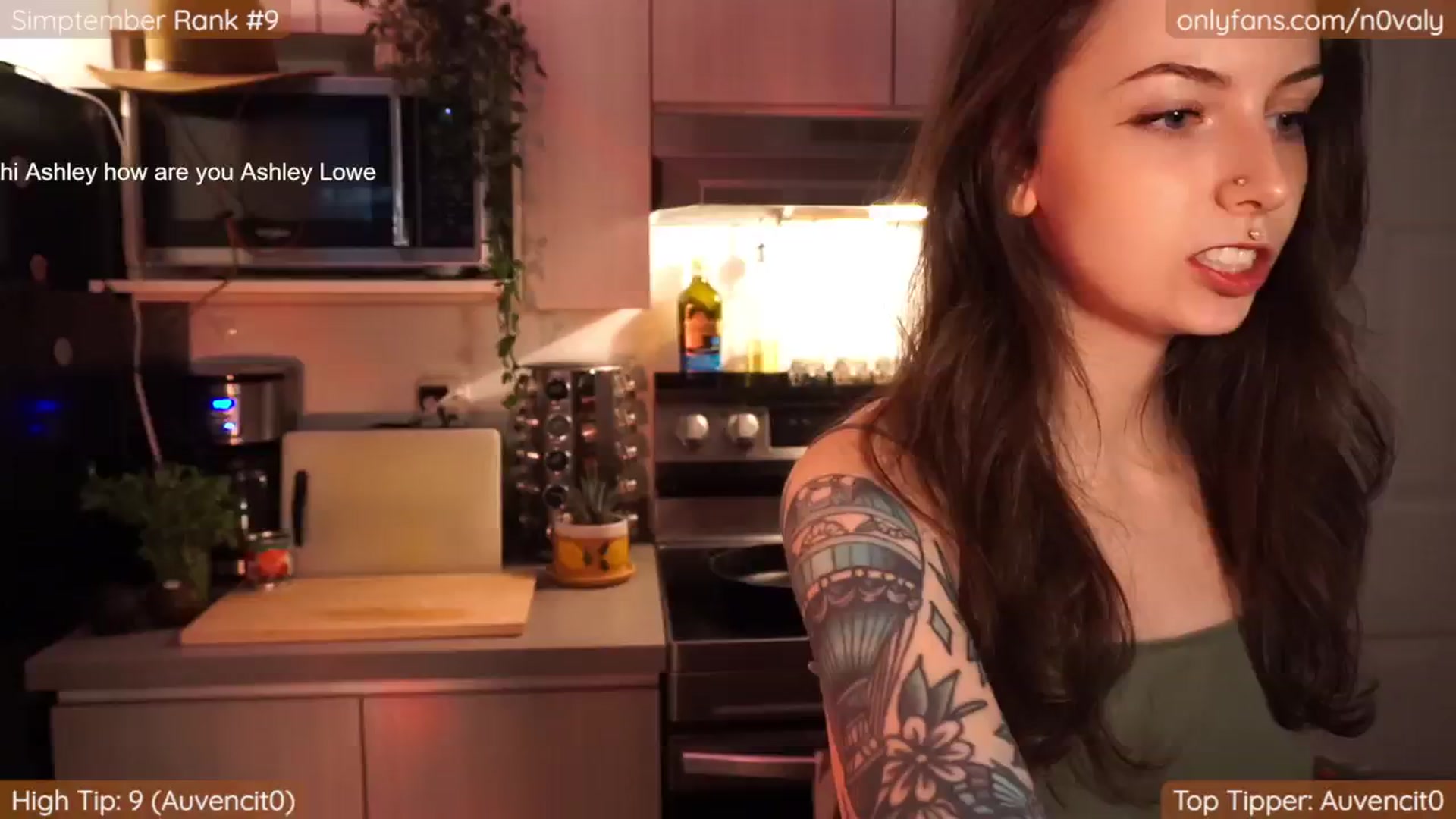 Gallery image thumbnail from N0valy's myfreecams stream on, 09/29/2024, 23:47 image 18 of 20