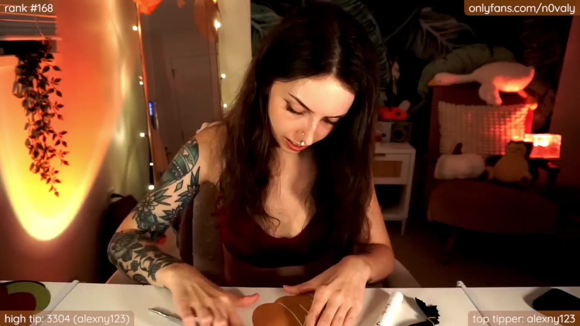 Gallery image thumbnail from N0valy's myfreecams stream on, 10/05/2024, 08:40 image 19 of 20