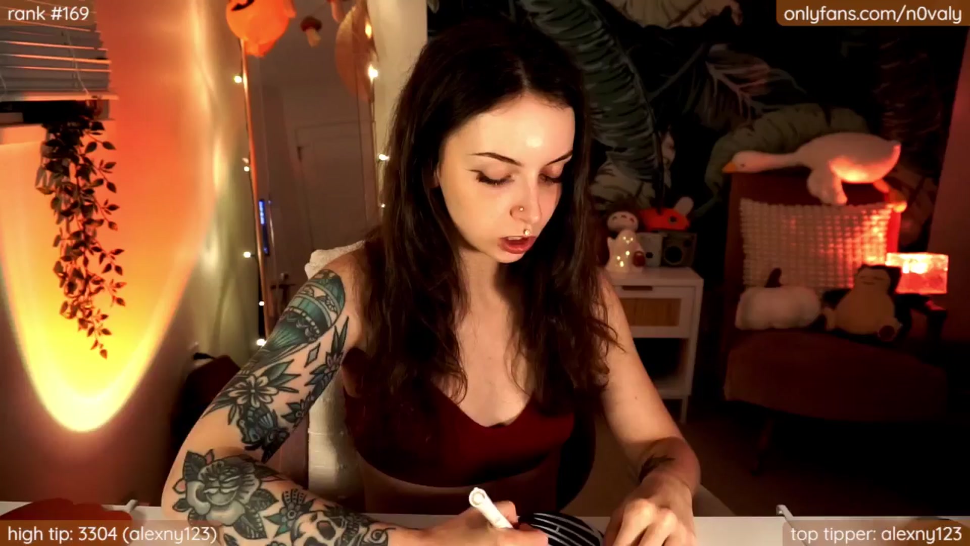 Gallery image thumbnail from N0valy's myfreecams stream on, 10/05/2024, 08:40 image 14 of 20