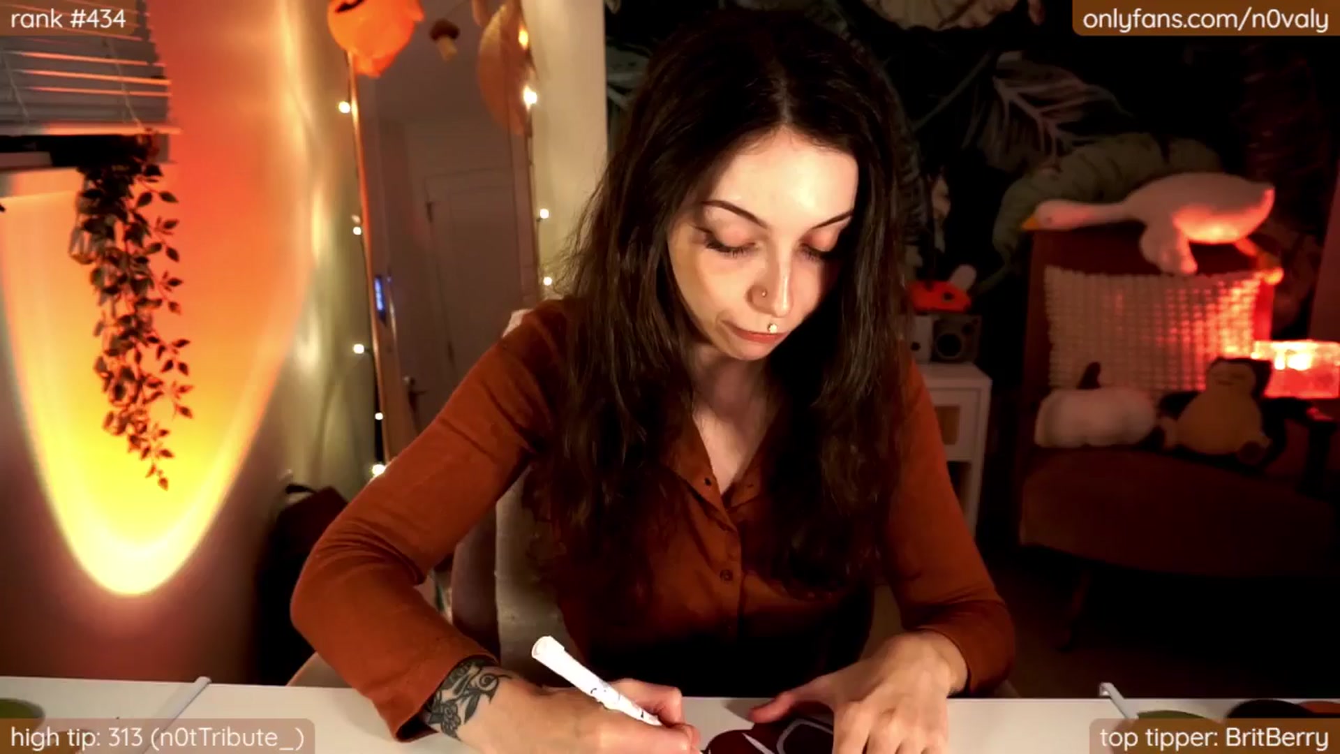 Gallery image thumbnail from N0valy's myfreecams stream on, 10/05/2024, 08:40 image 4 of 20