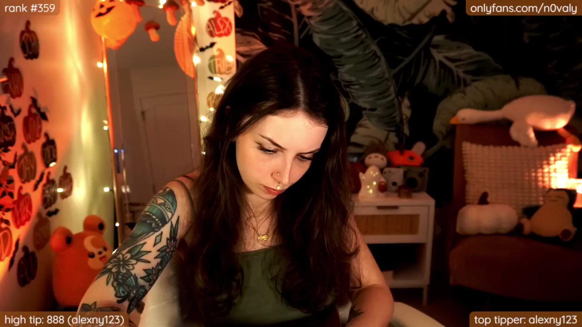 Gallery image thumbnail from N0valy's myfreecams stream on, 10/11/2024, 06:11 image 18 of 20