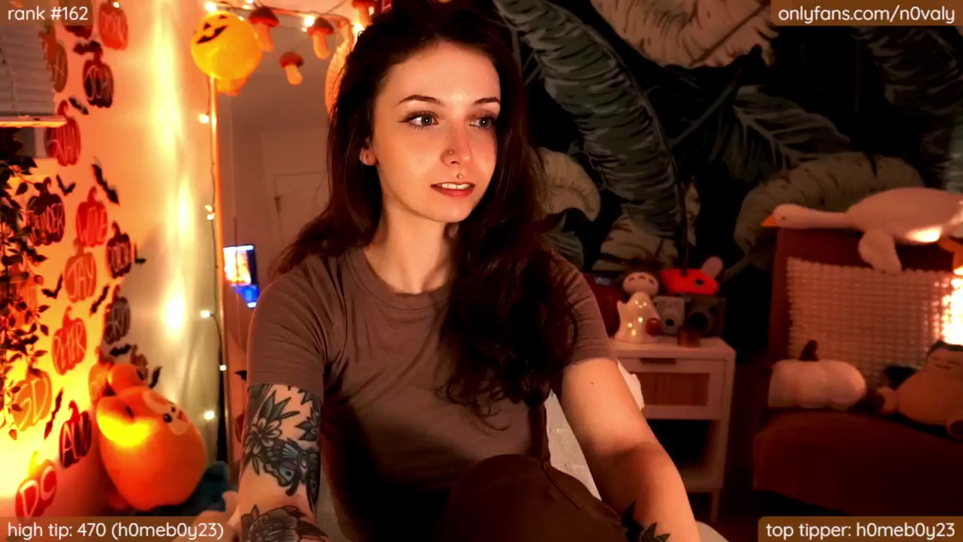 Gallery image thumbnail from N0valy's myfreecams stream on, 10/16/2024, 04:16 image 9 of 20