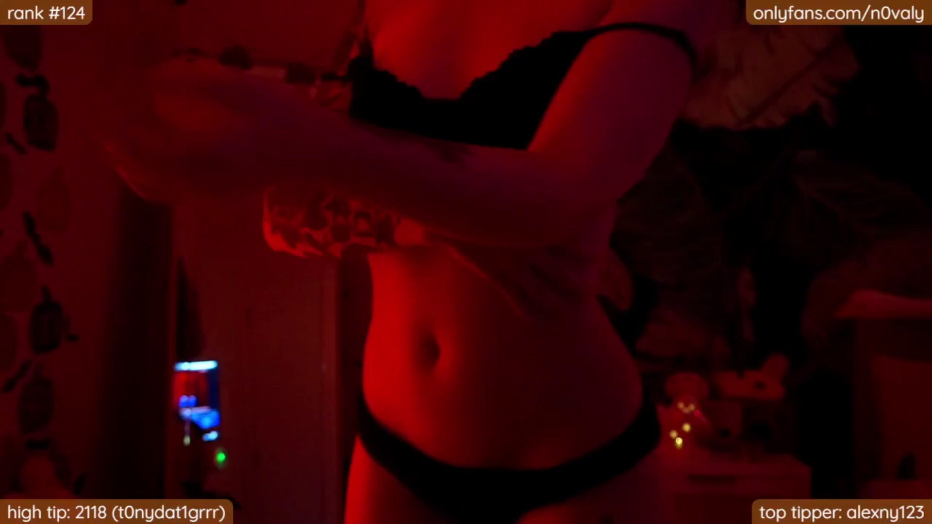 Gallery image thumbnail from N0valy's myfreecams stream on, 10/16/2024, 06:33 image 19 of 20