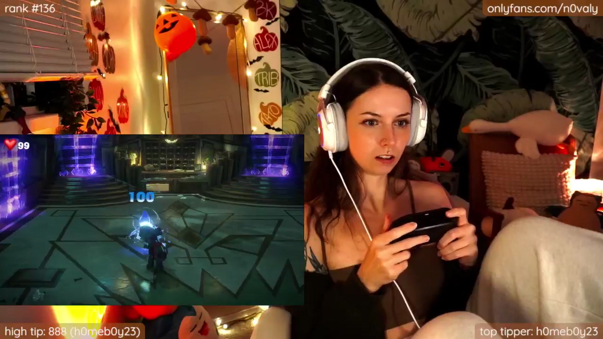 Gallery image thumbnail from N0valy's myfreecams stream on, 10/17/2024, 06:31 image 8 of 20