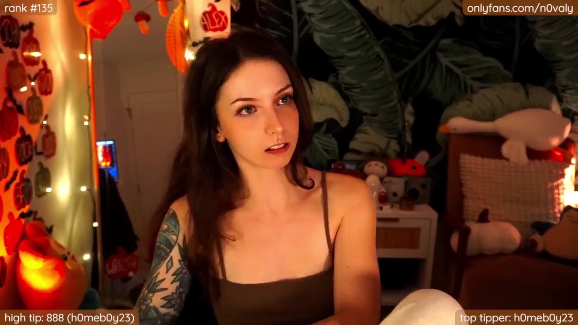 Gallery image thumbnail from N0valy's myfreecams stream on, 10/17/2024, 06:31 image 20 of 20