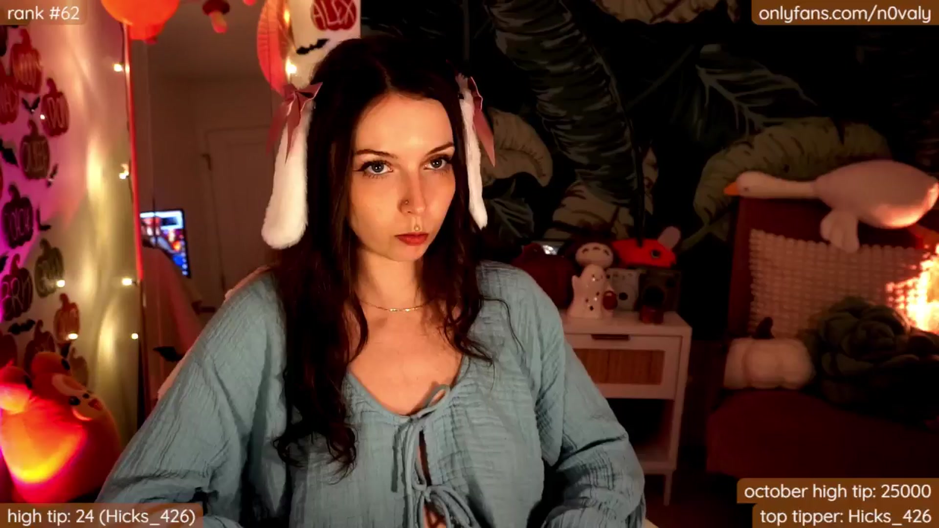 Gallery image thumbnail from N0valy's myfreecams stream on, 10/20/2024, 06:58 image 3 of 20