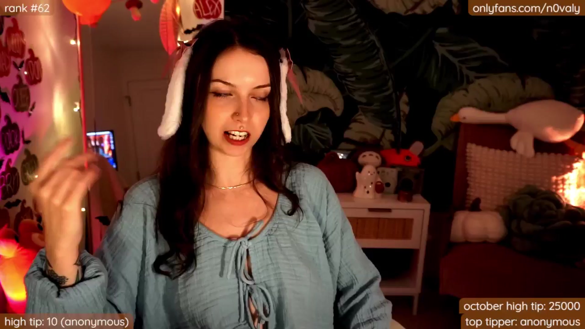 Gallery image thumbnail from N0valy's myfreecams stream on, 10/20/2024, 06:58 image 1 of 20