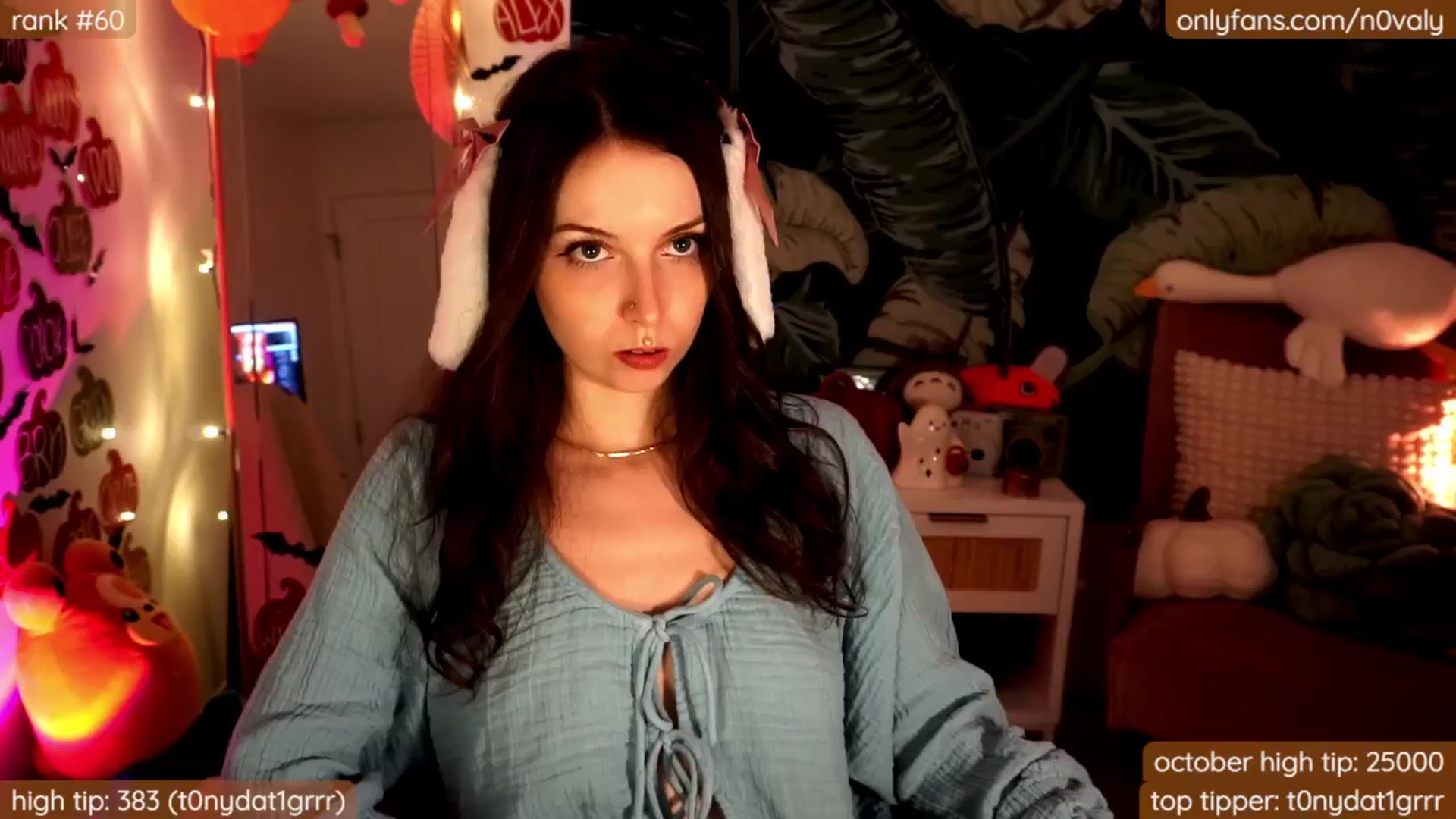 Gallery image thumbnail from N0valy's myfreecams stream on, 10/20/2024, 06:58 image 13 of 20
