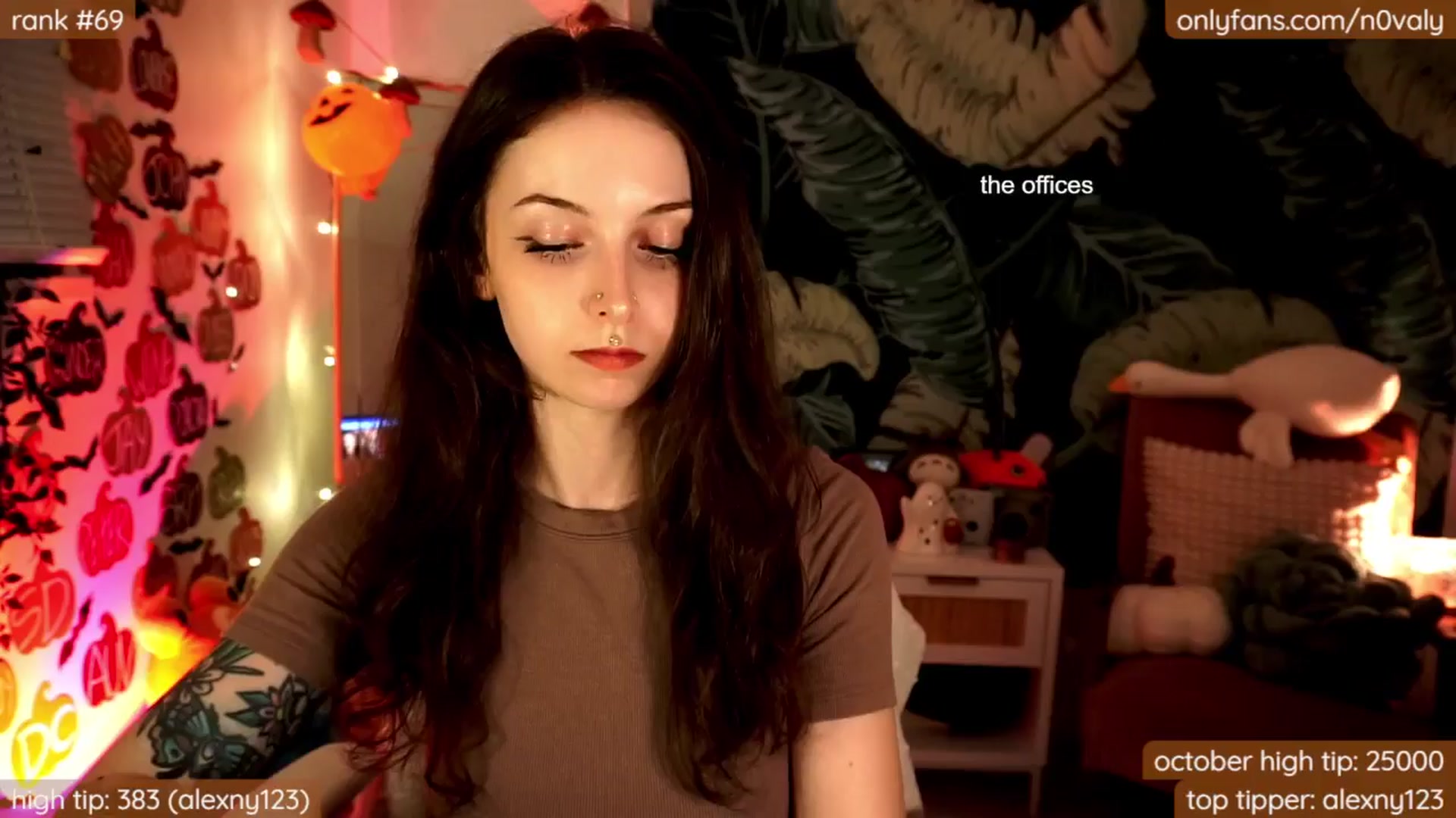 Gallery image thumbnail from N0valy's myfreecams stream on, 10/22/2024, 07:45 image 4 of 20