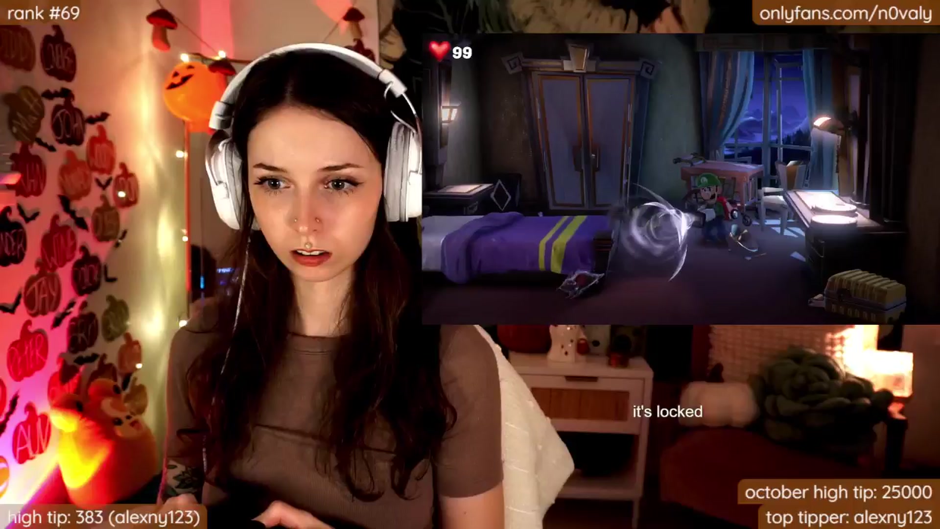 Gallery image thumbnail from N0valy's myfreecams stream on, 10/22/2024, 07:45 image 12 of 20