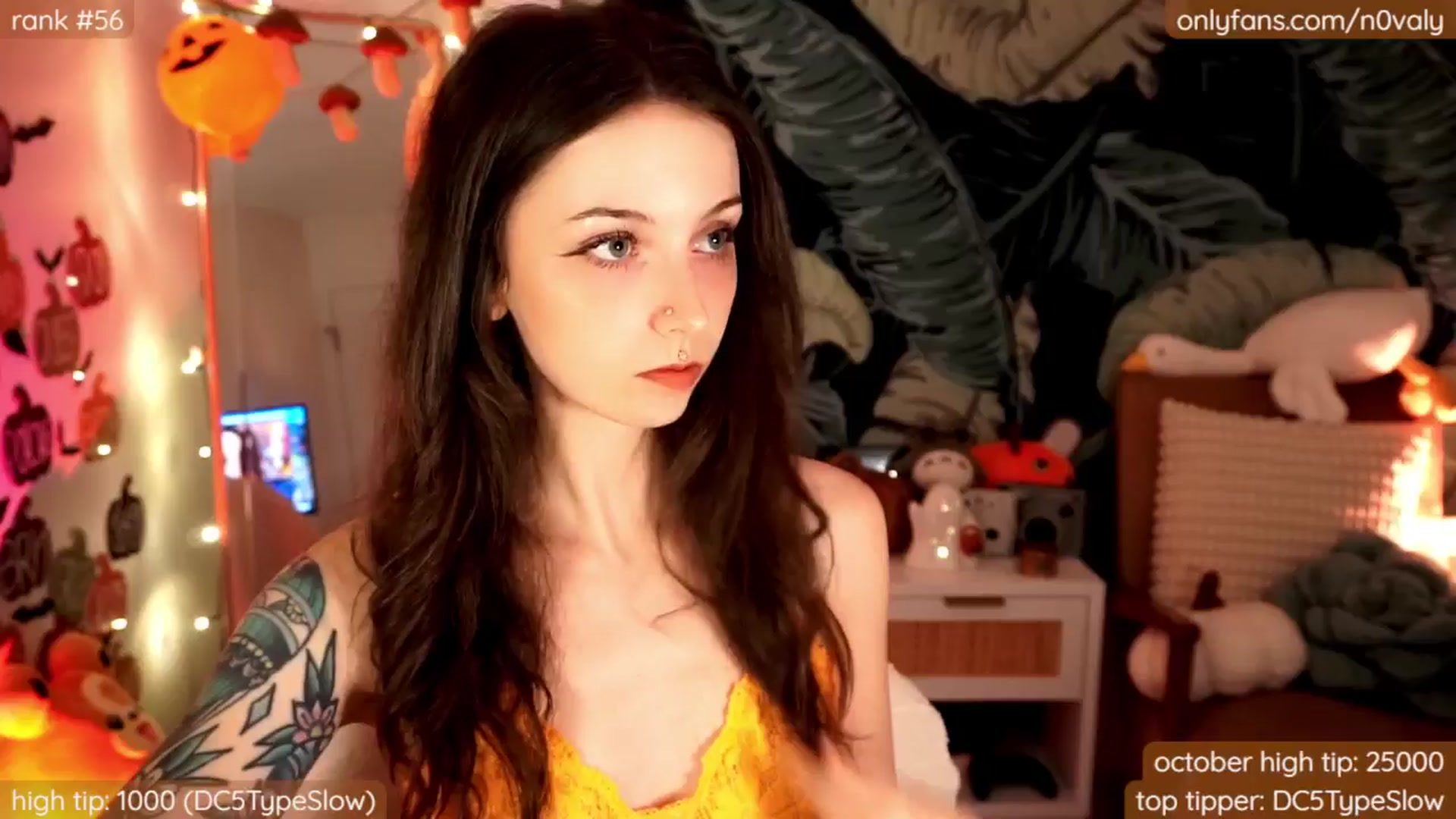 Gallery image thumbnail from N0valy's myfreecams stream on, 10/31/2024, 07:36 image 1 of 20