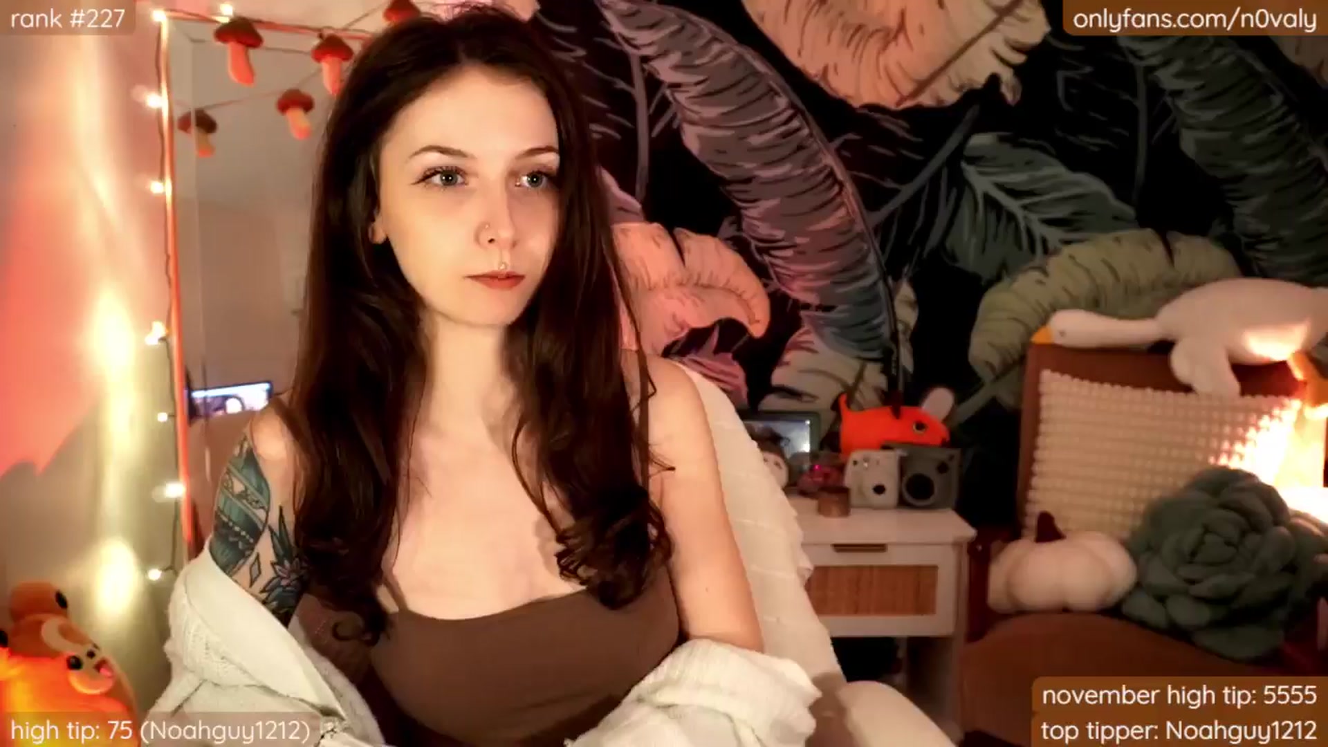 Gallery image thumbnail from N0valy's myfreecams stream on, 11/03/2024, 07:50 image 4 of 20