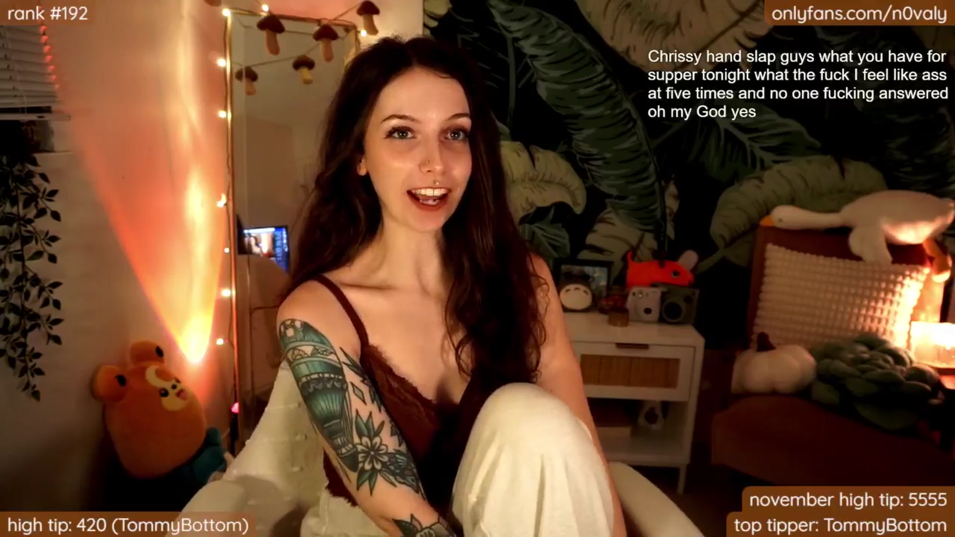 Gallery image thumbnail from N0valy's myfreecams stream on, 11/06/2024, 07:05 image 5 of 20