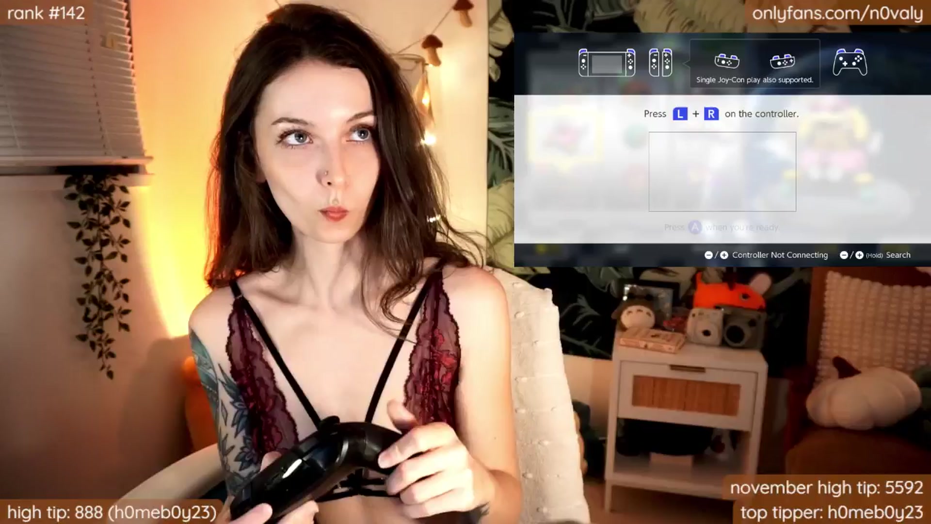 Gallery image thumbnail from N0valy's myfreecams stream on, 11/12/2024, 07:23 image 12 of 20