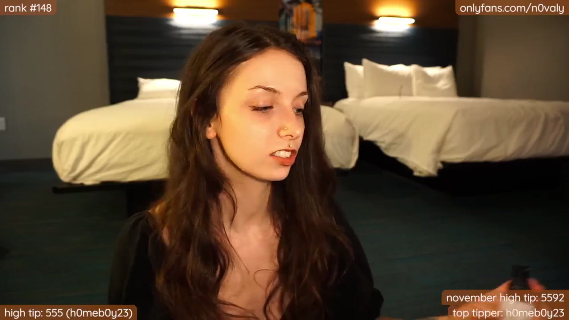 Gallery image thumbnail from N0valy's myfreecams stream on, 11/18/2024, 03:44 image 4 of 20
