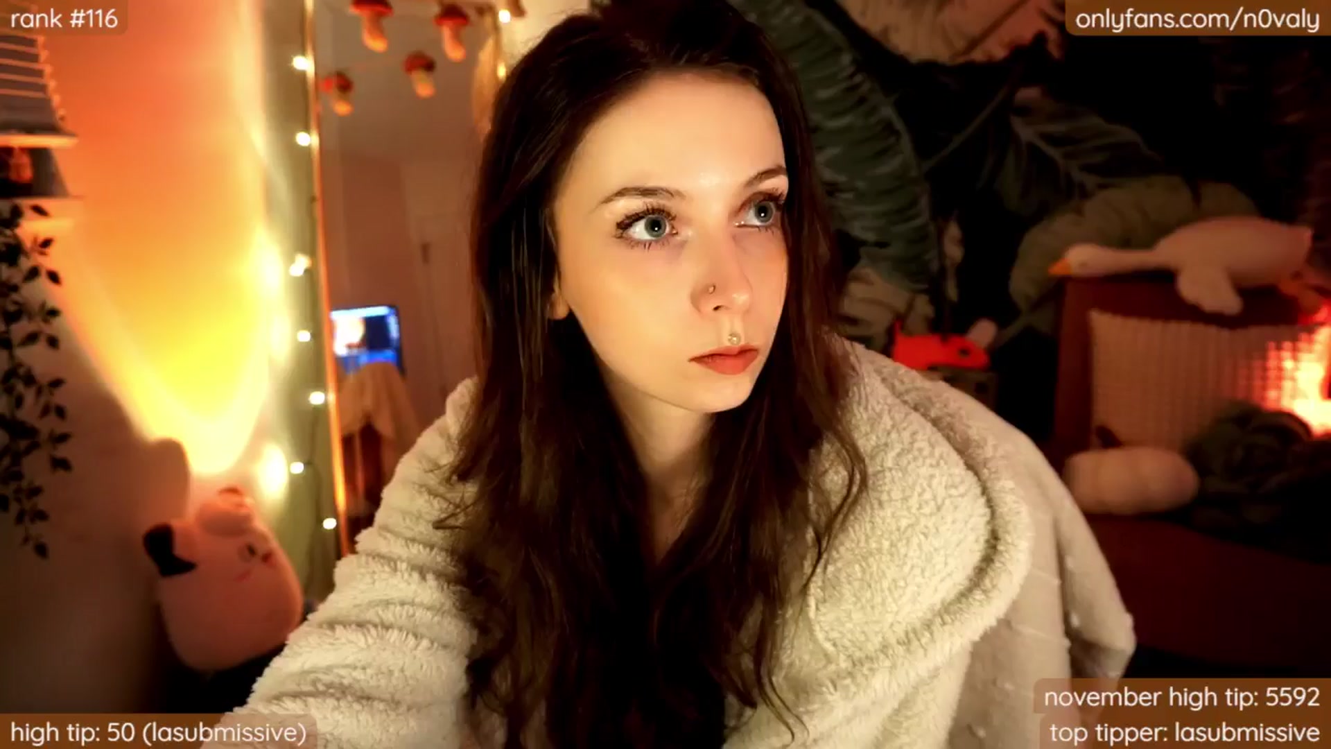 Gallery image thumbnail from N0valy's myfreecams stream on, 11/26/2024, 07:14 image 4 of 20