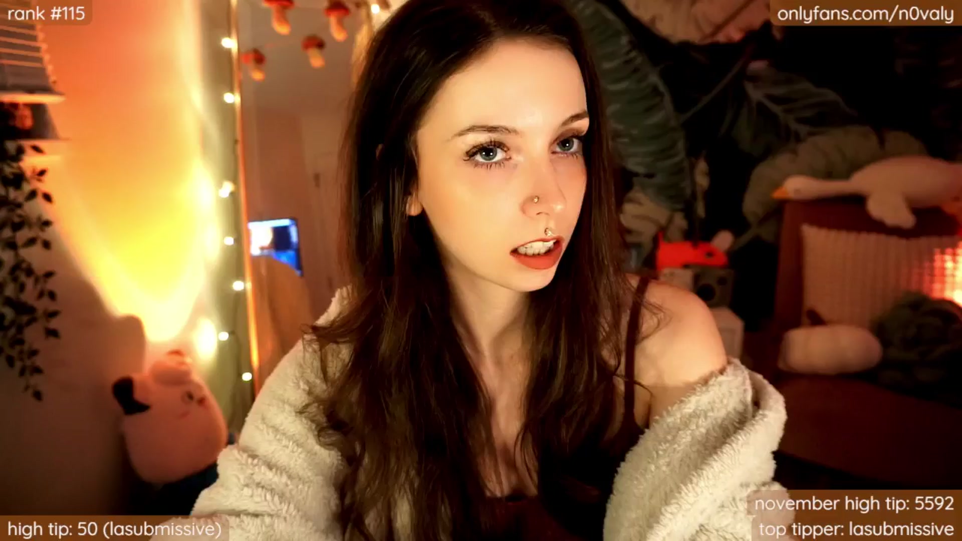 Gallery image thumbnail from N0valy's myfreecams stream on, 11/26/2024, 07:14 image 2 of 20