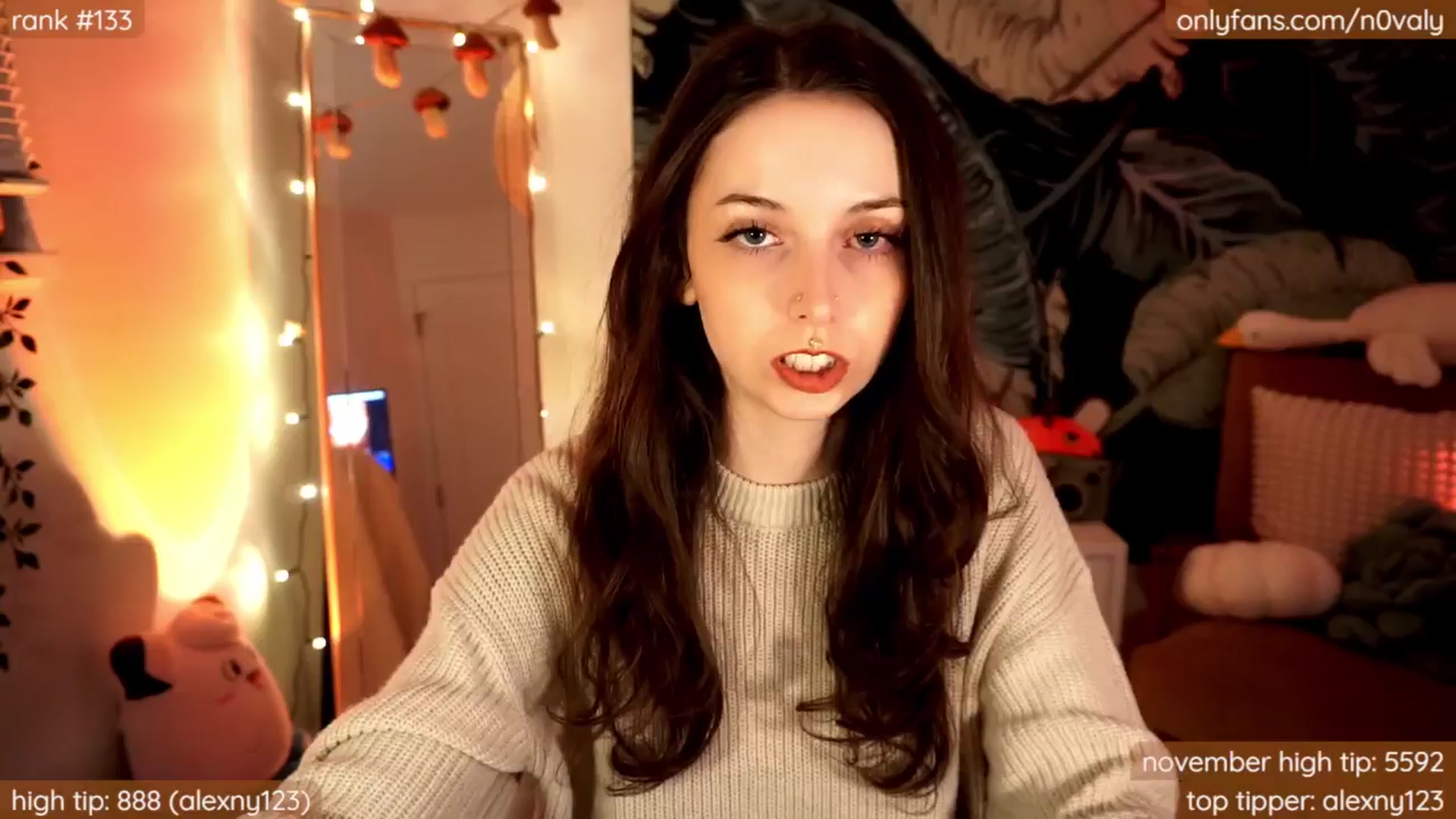 Gallery image thumbnail from N0valy's myfreecams stream on, 11/29/2024, 05:17 image 4 of 20
