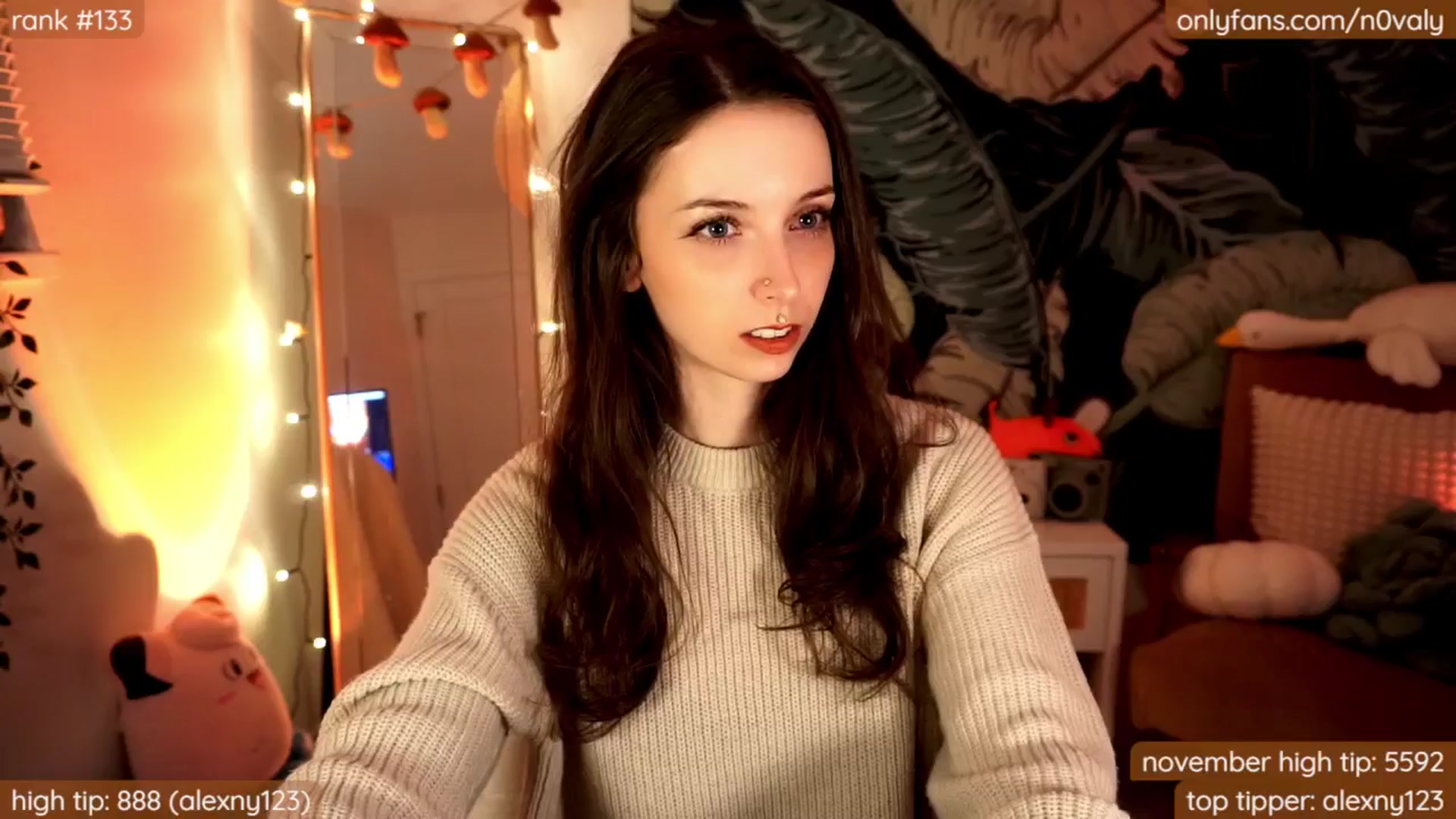 Gallery image thumbnail from N0valy's myfreecams stream on, 11/29/2024, 05:17 image 5 of 20
