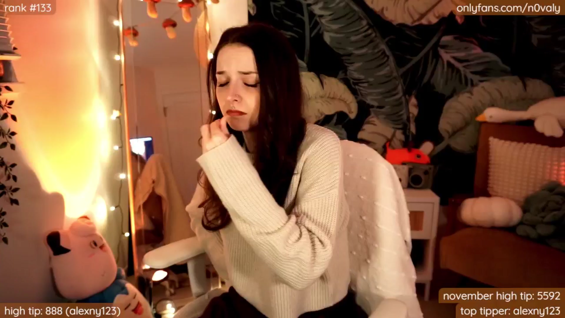 Gallery image thumbnail from N0valy's myfreecams stream on, 11/29/2024, 05:17 image 13 of 20