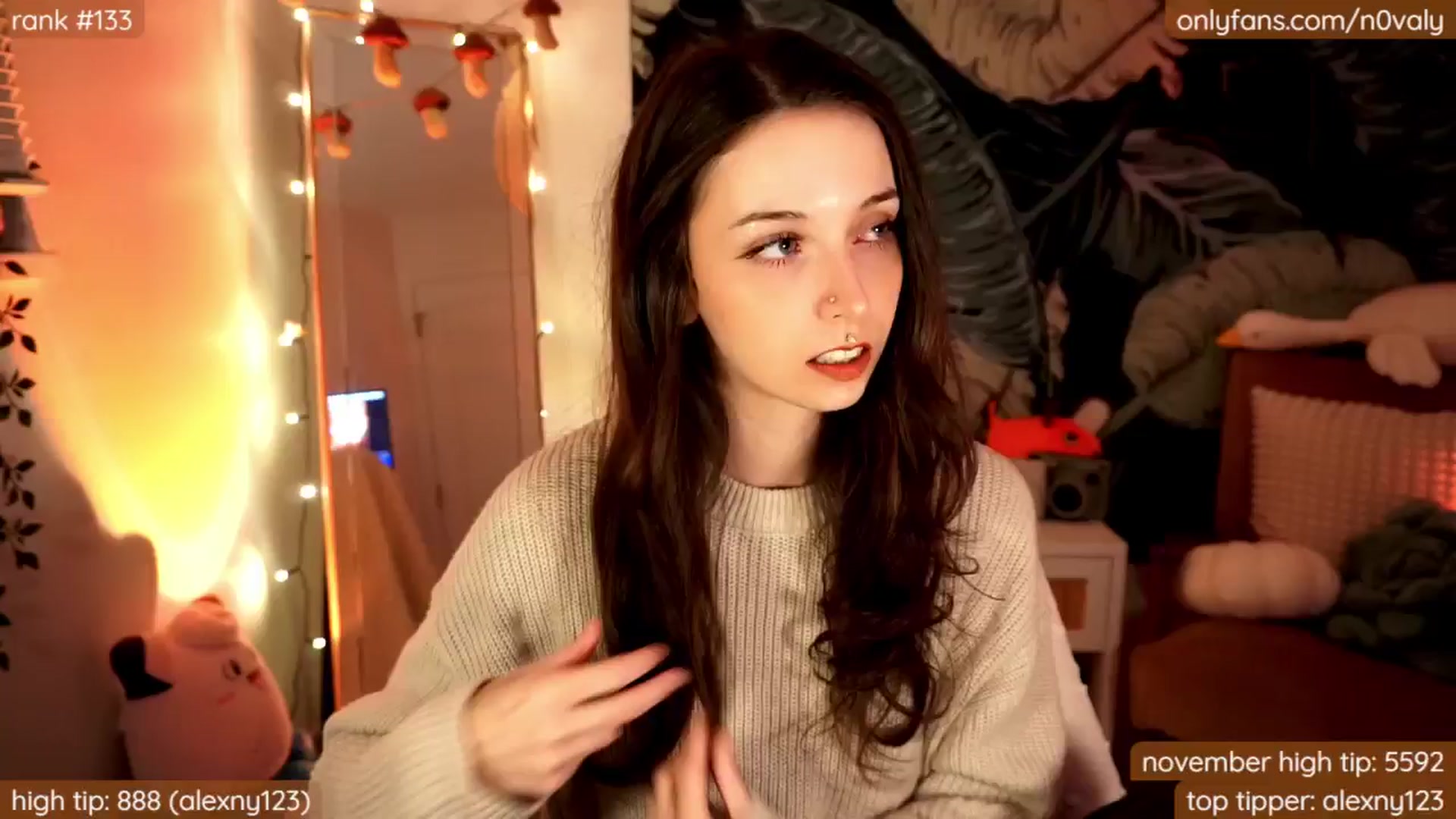 Gallery image thumbnail from N0valy's myfreecams stream on, 11/29/2024, 05:17 image 2 of 20