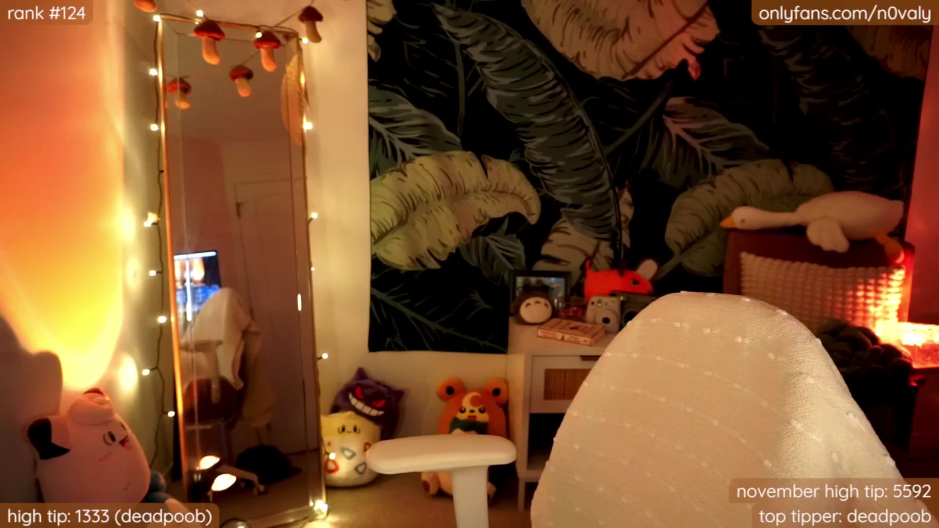 Gallery image thumbnail from N0valy's myfreecams stream on, 11/30/2024, 11:23 image 12 of 20