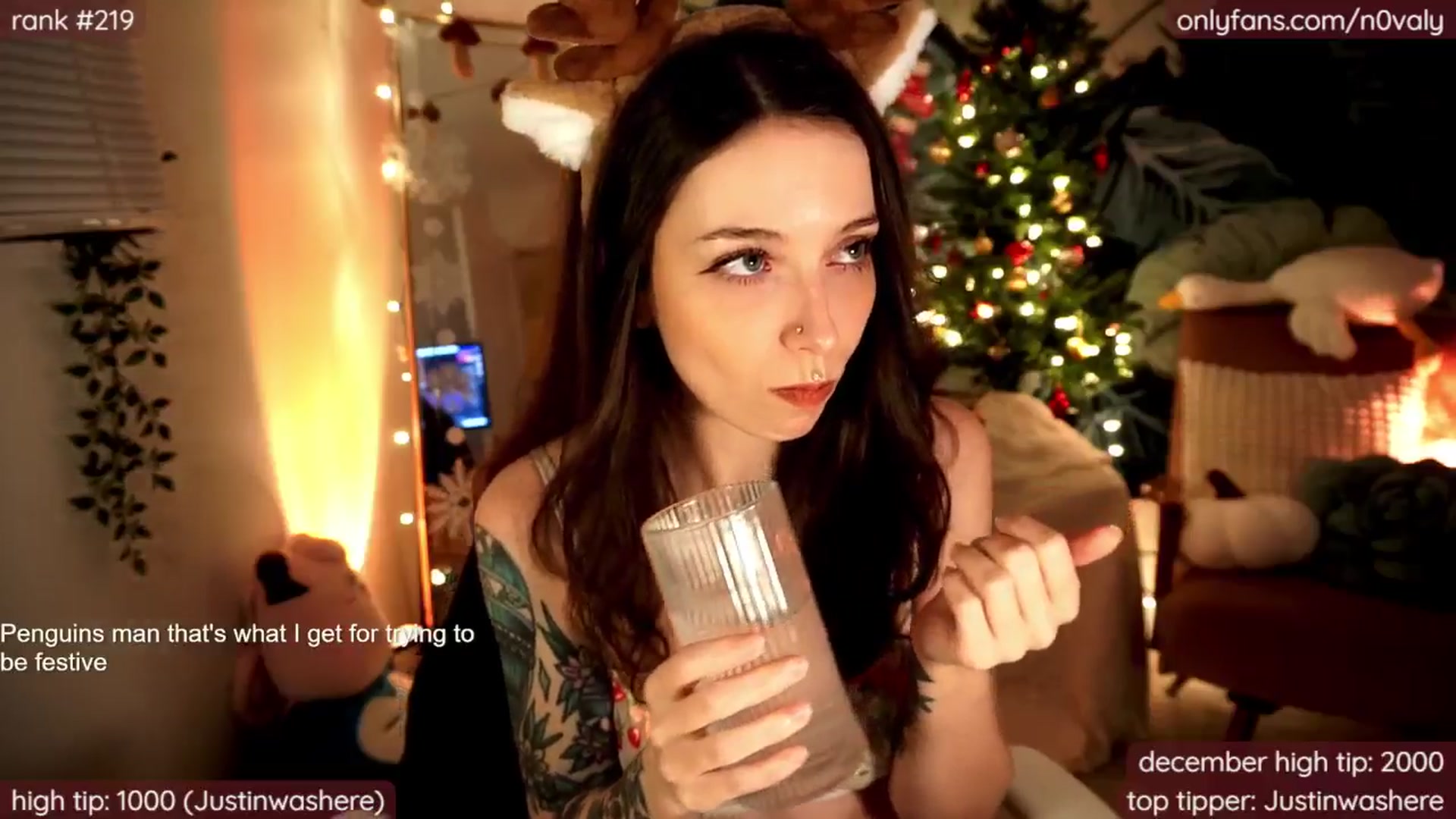 Gallery image thumbnail from N0valy's myfreecams stream on, 12/05/2024, 08:32 image 10 of 20