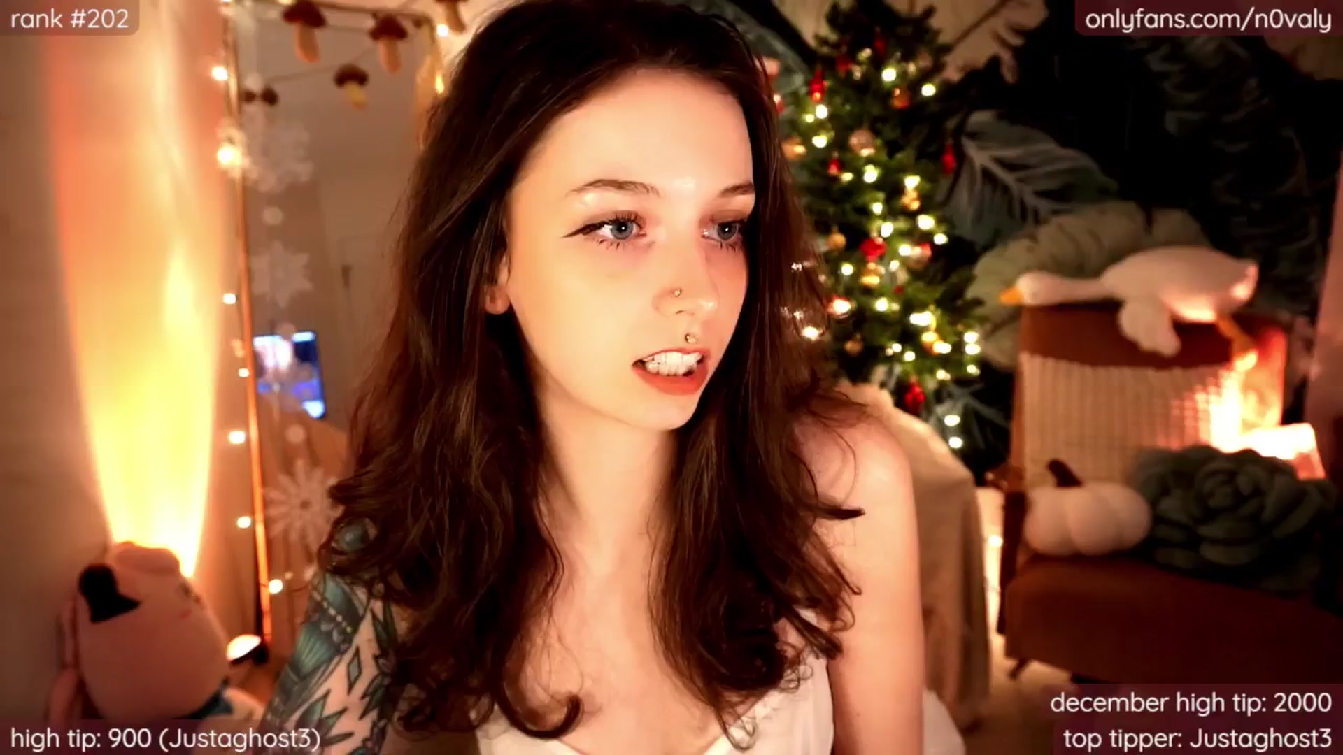 Gallery image thumbnail from N0valy's myfreecams stream on, 12/08/2024, 08:17 image 8 of 20