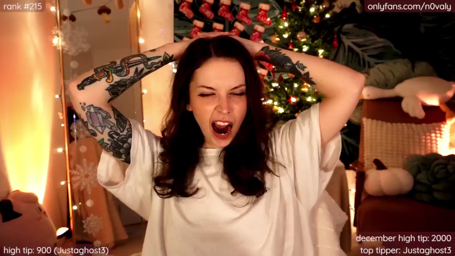 Gallery image thumbnail from N0valy's myfreecams stream on, 12/08/2024, 08:17 image 6 of 20