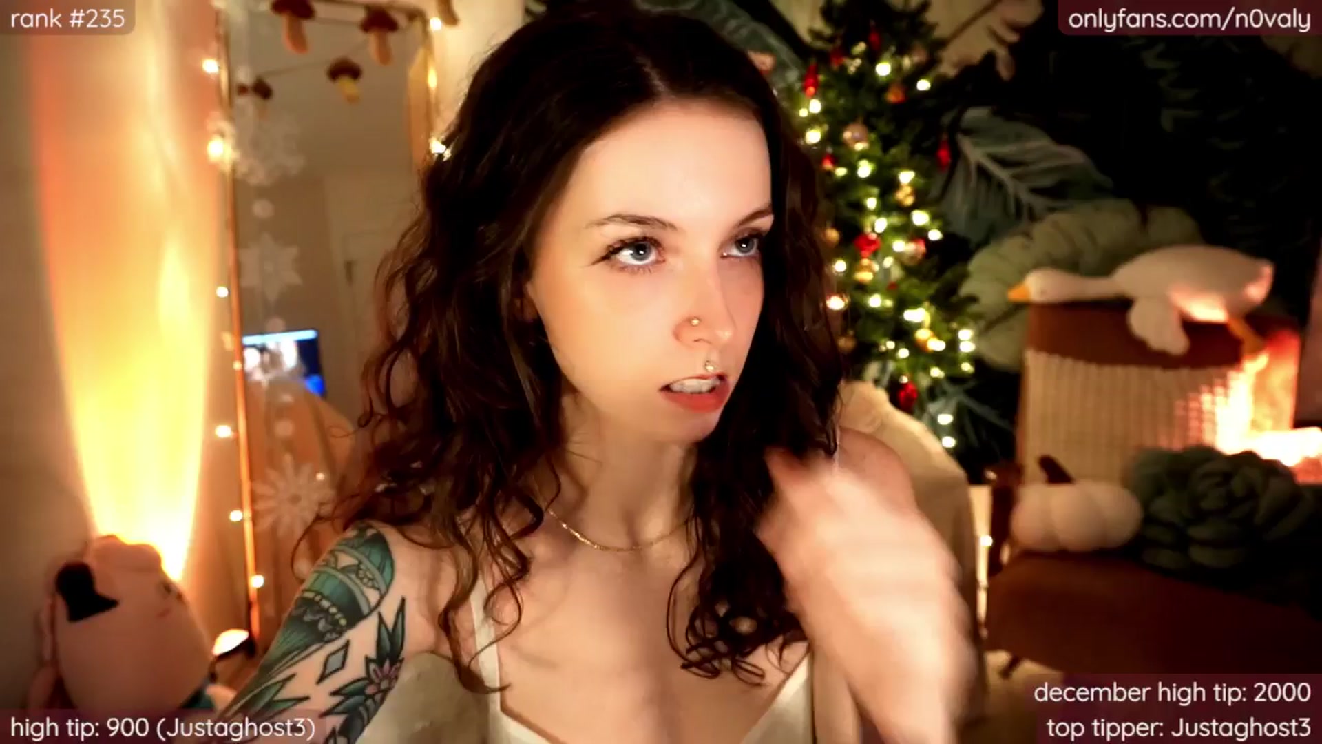 Gallery image thumbnail from N0valy's myfreecams stream on, 12/10/2024, 07:49 image 12 of 20