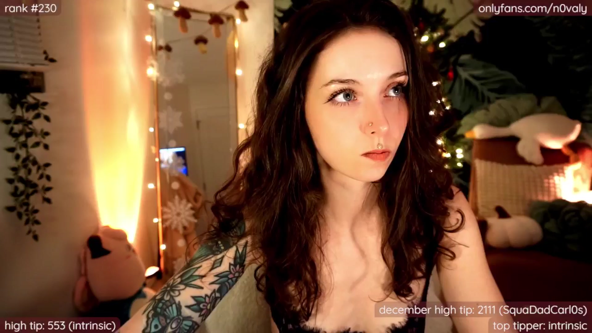 Gallery image thumbnail from N0valy's myfreecams stream on, 12/14/2024, 09:57 image 4 of 20