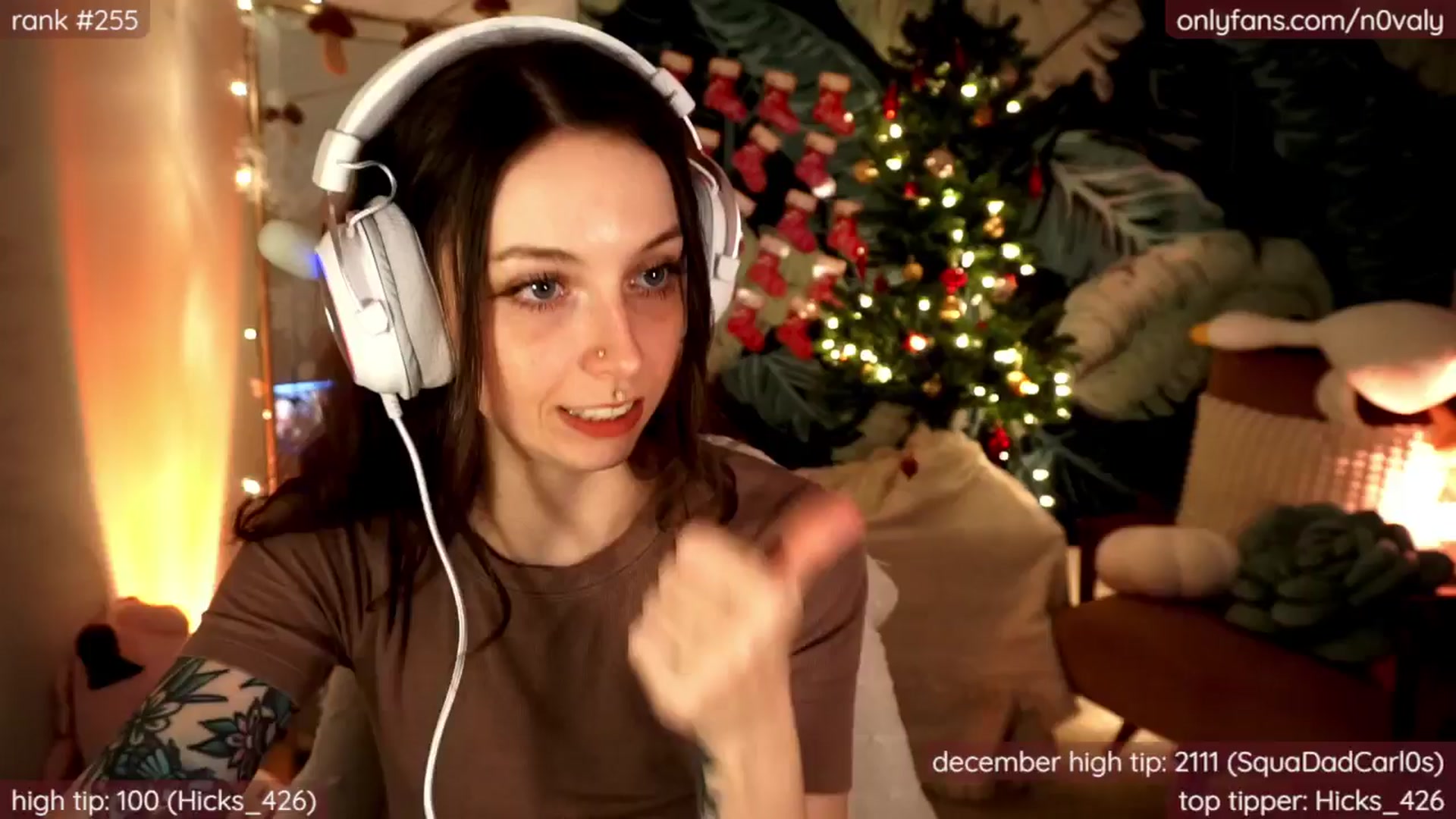 Gallery image thumbnail from N0valy's myfreecams stream on, 12/15/2024, 06:07 image 13 of 20